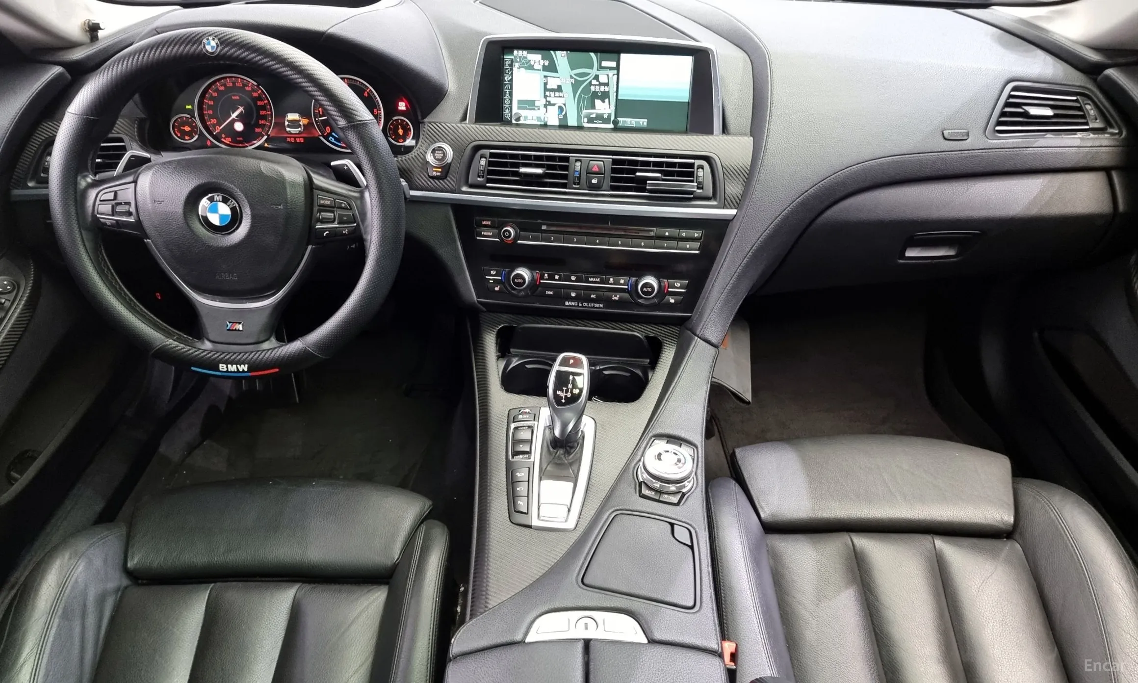 BMW 6 Series (F12) превью 4