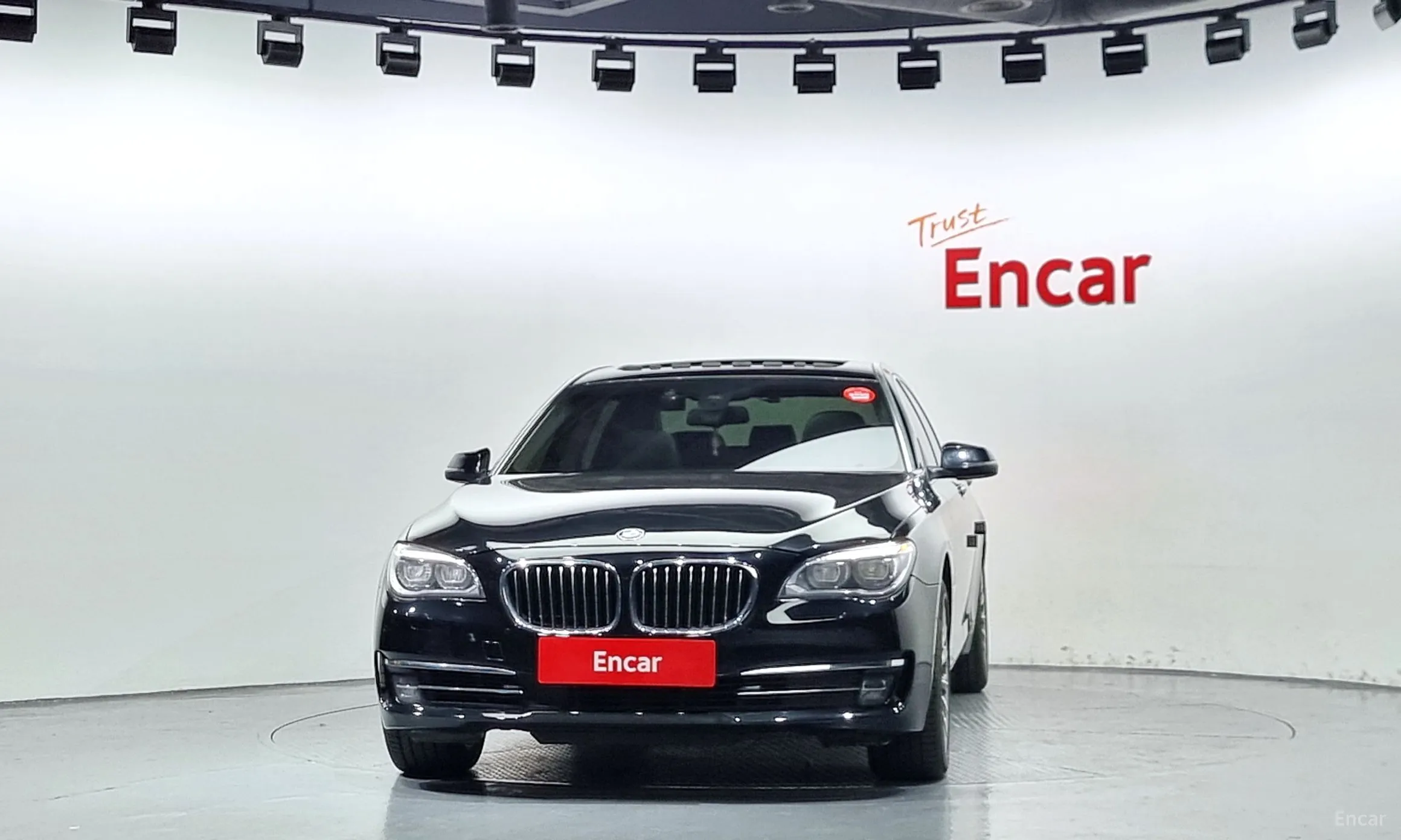BMW 7 Series (F01)