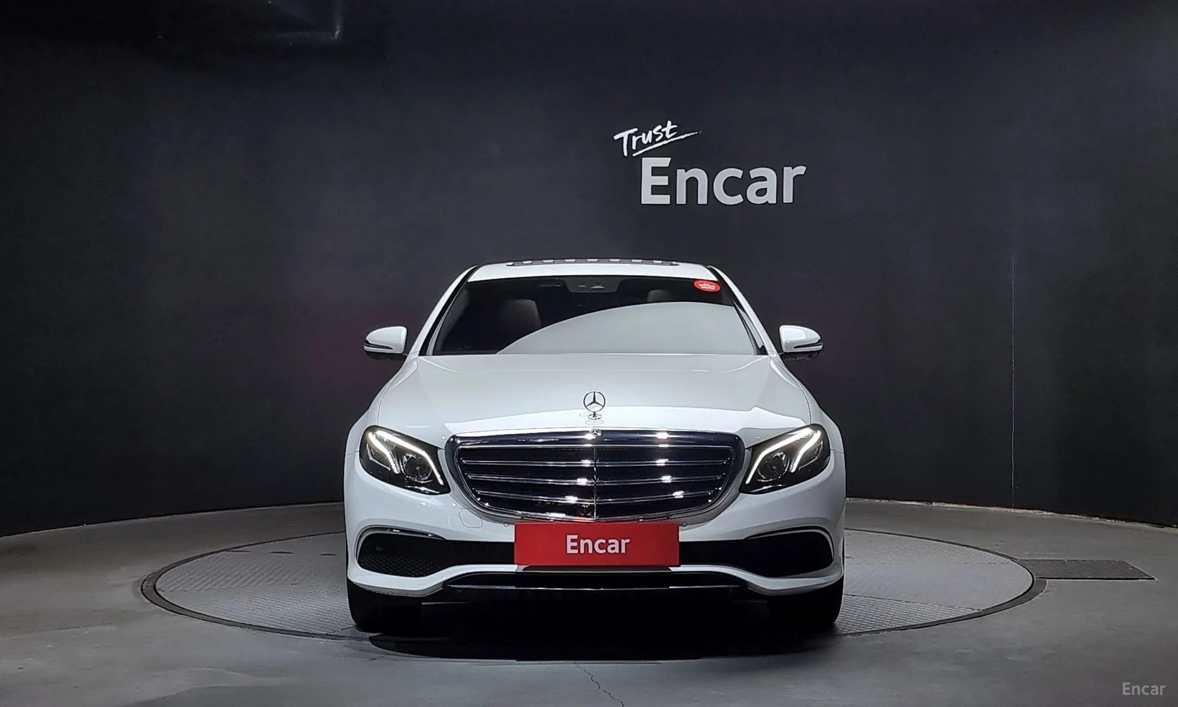 Mercedes Benz E-Class W213