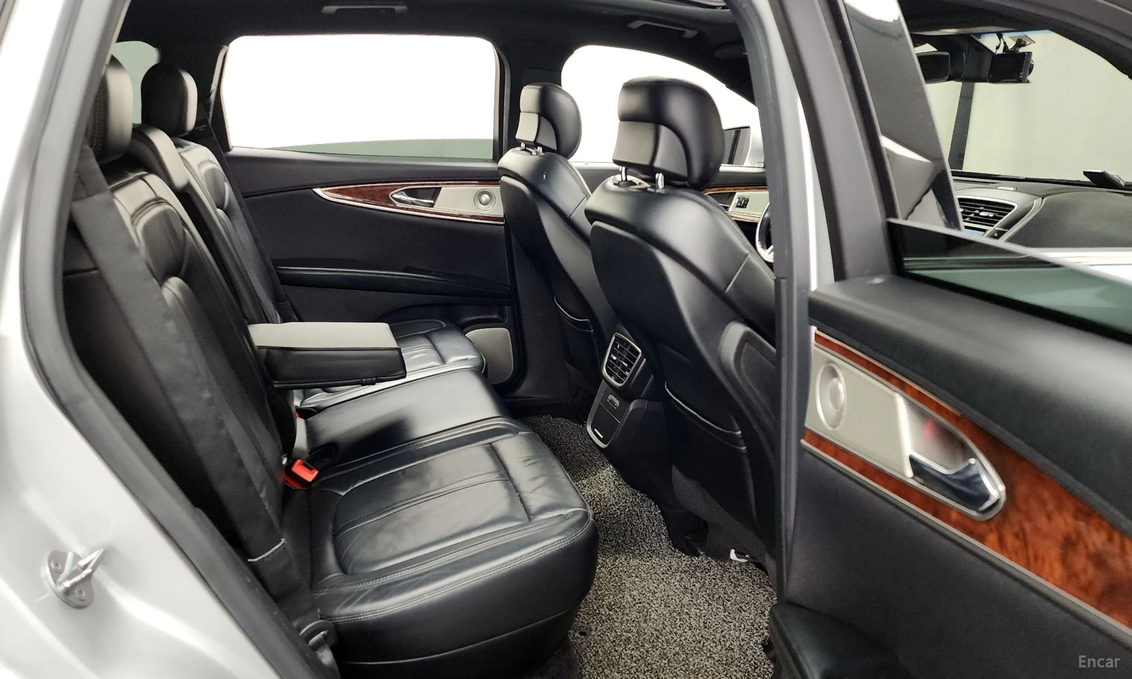 Lincoln MKX 2nd Generation превью 12