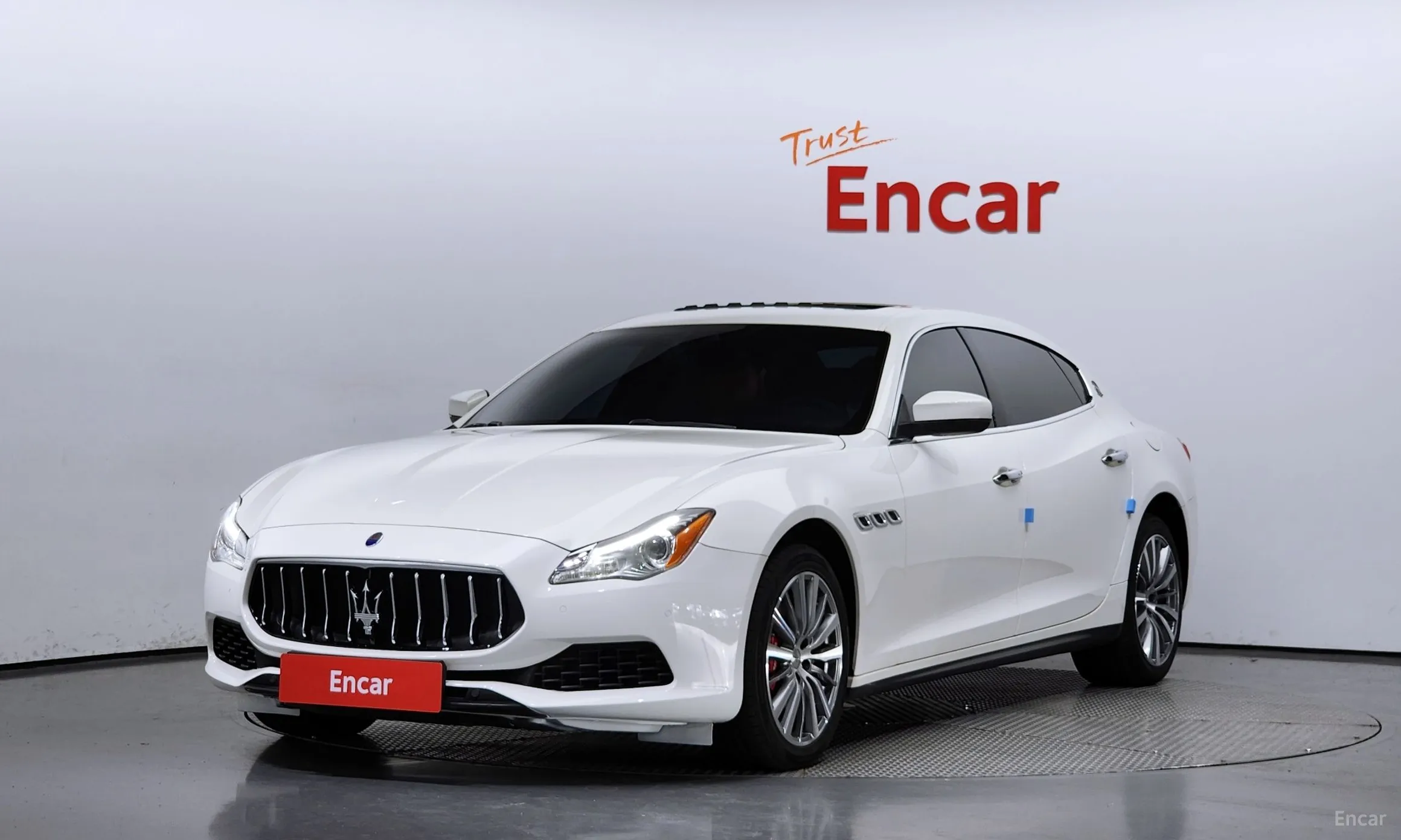 Maserati Quattroporte