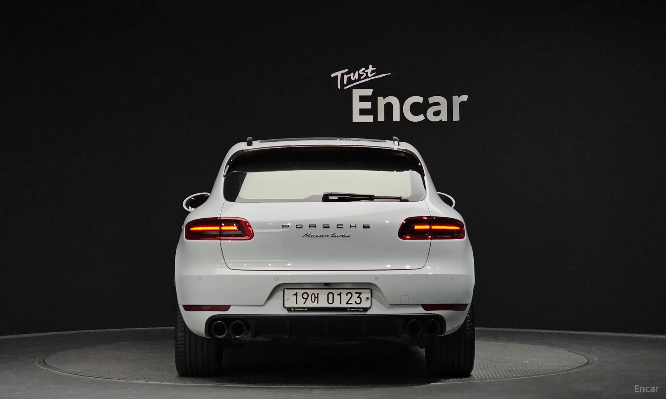 Porsche Macan превью 3