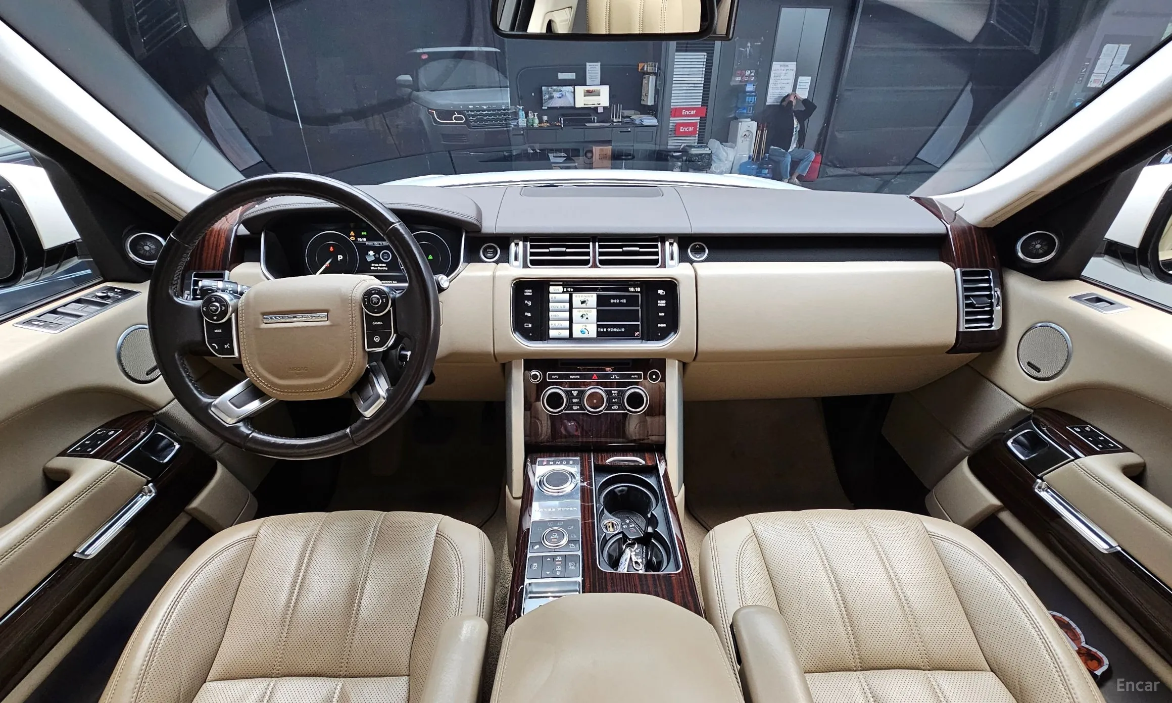 Land Rover Range Rover 4th Generation превью 4