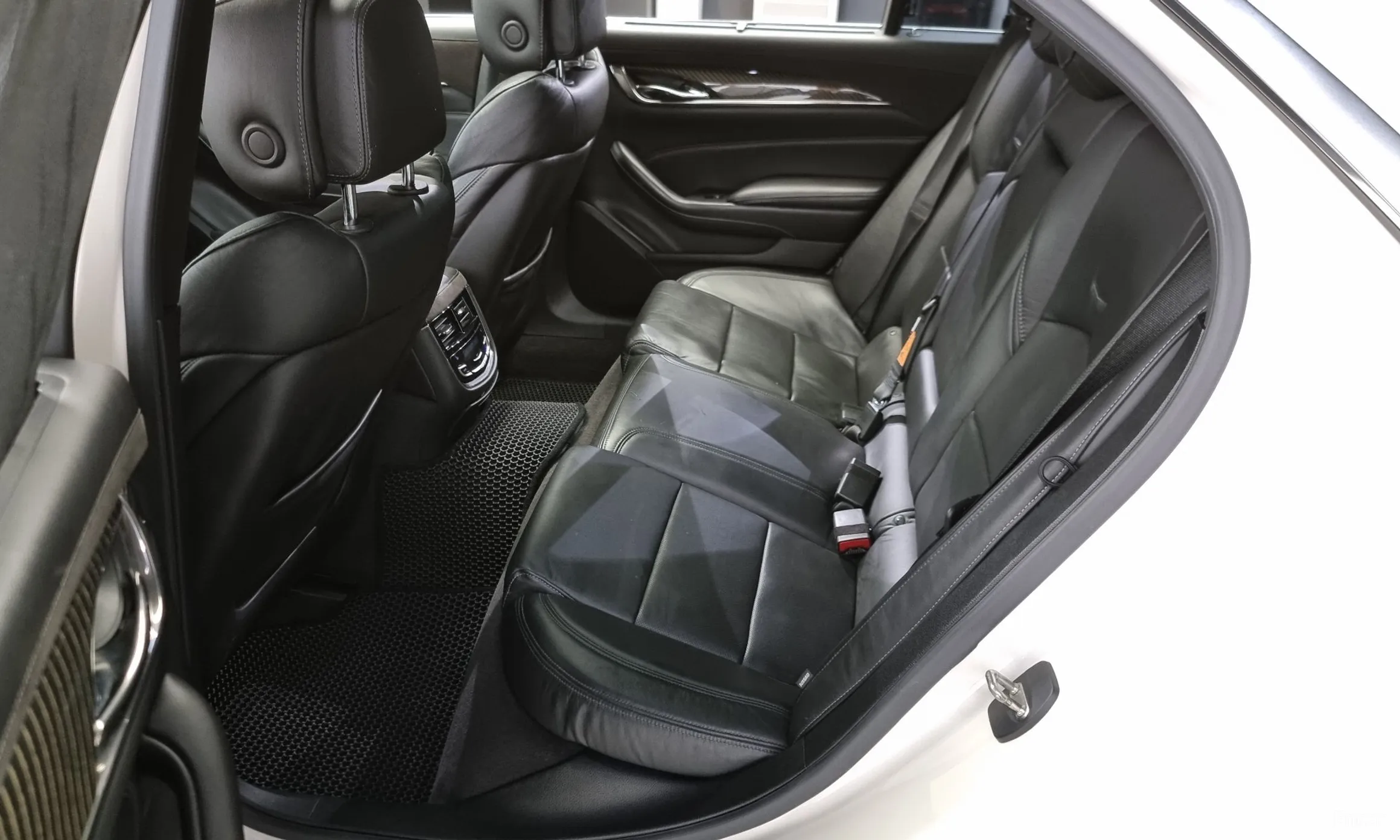 Cadillac CTS Gen 3 превью 12
