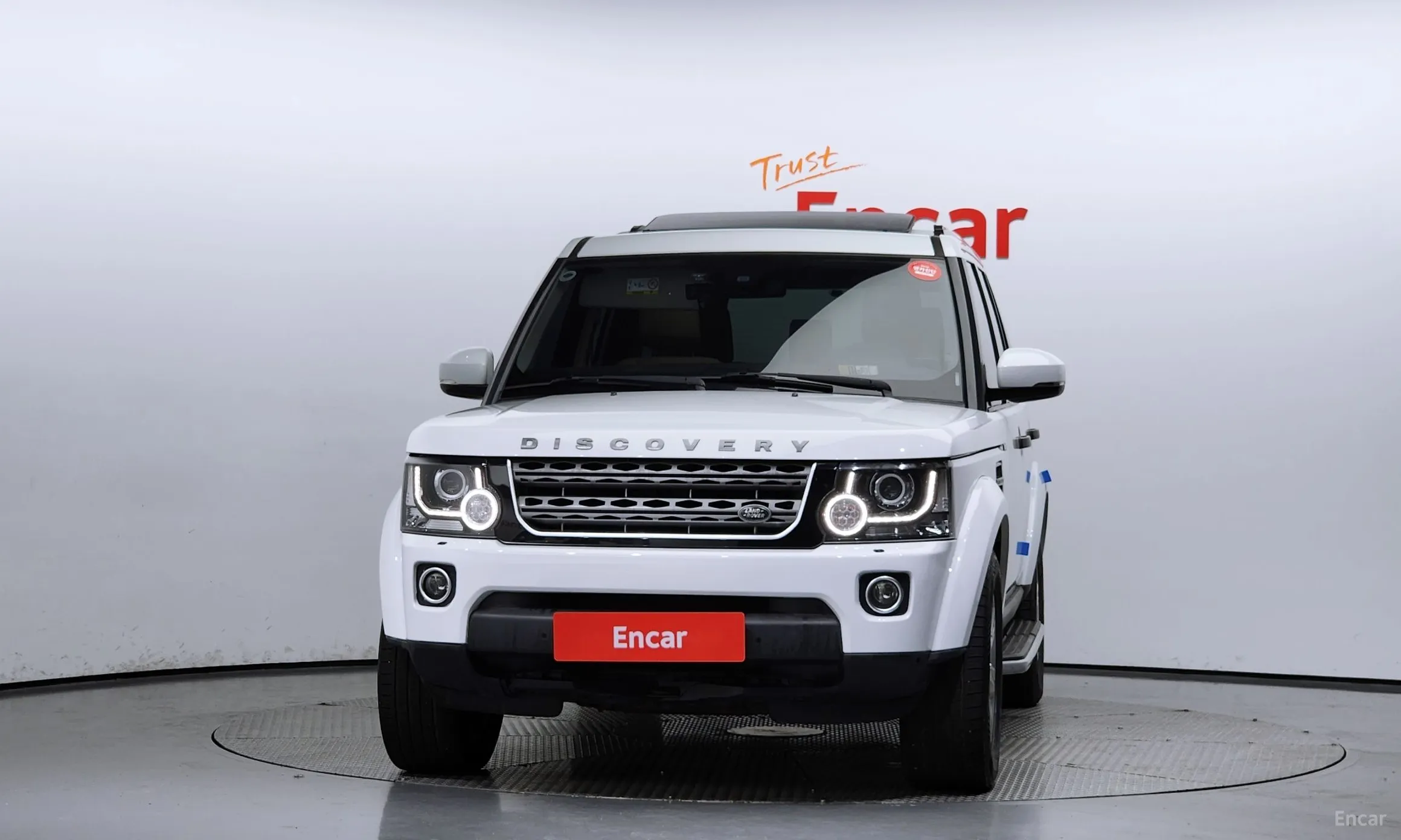 Land Rover Discovery 4 превью 2