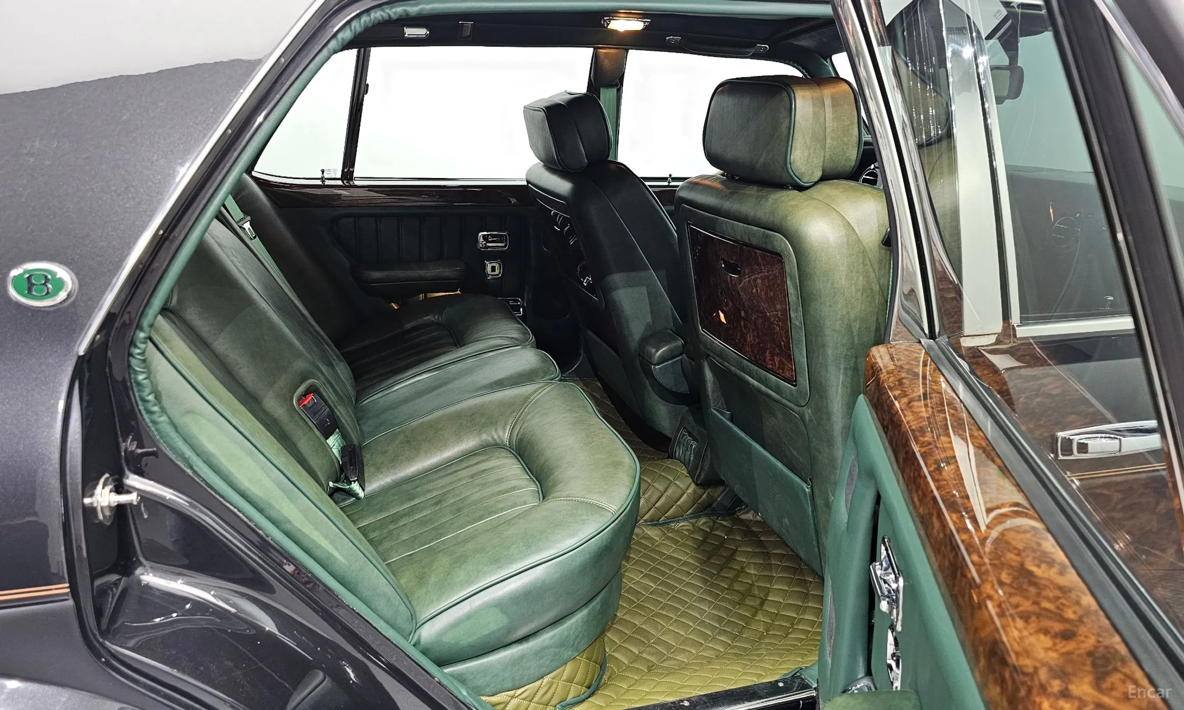 Bentley Brooklands превью 12