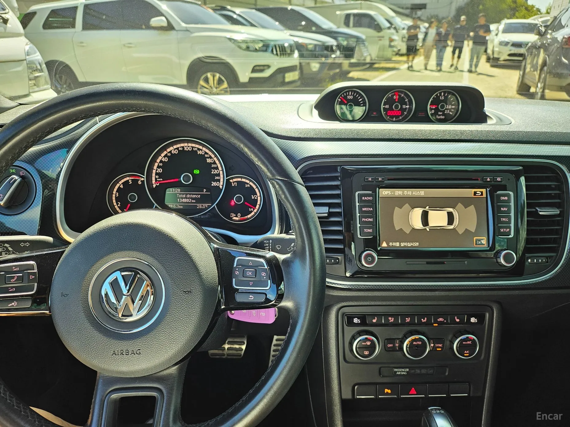Volkswagen The Beetle превью 4