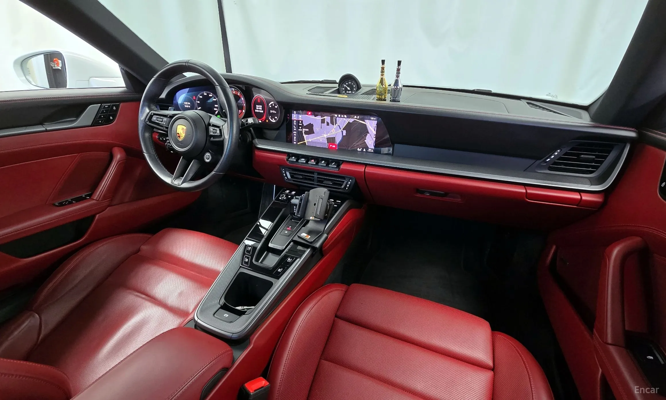 Porsche 911 (992) превью 4