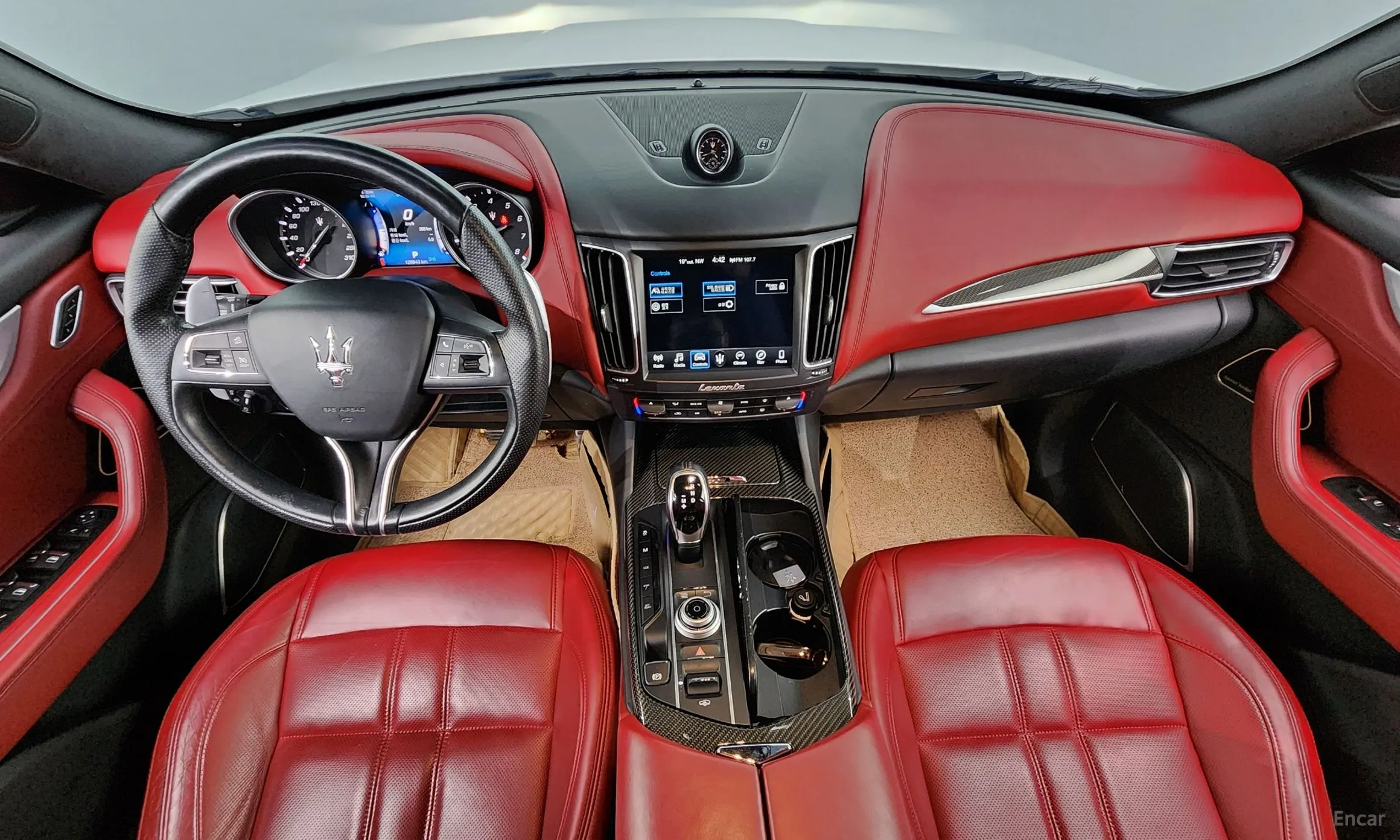 Maserati Levante превью 7