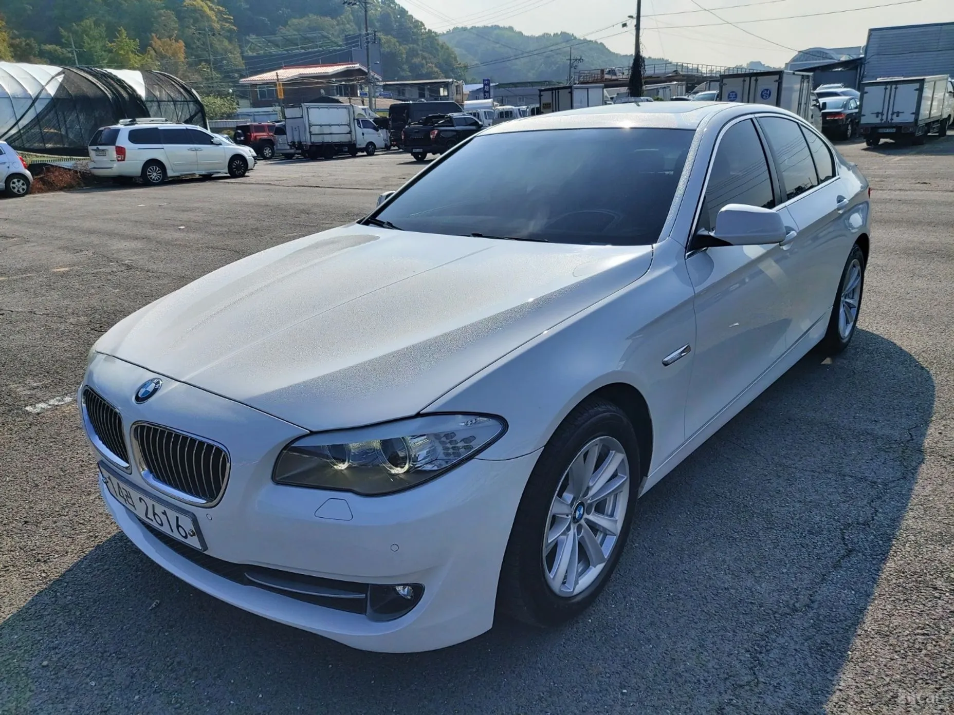 BMW 5 Series (F10) превью 2