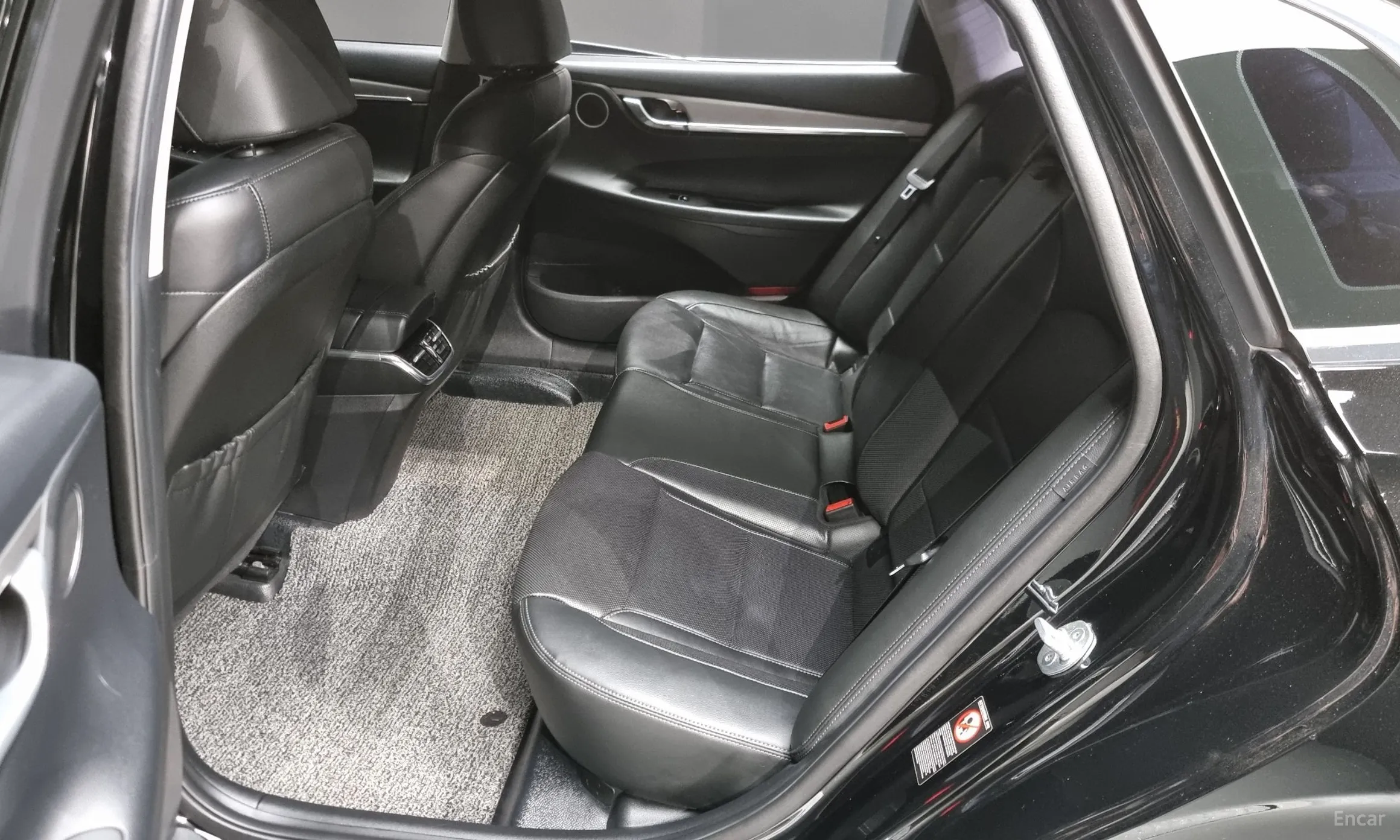 Hyundai Grandeur IG превью 12