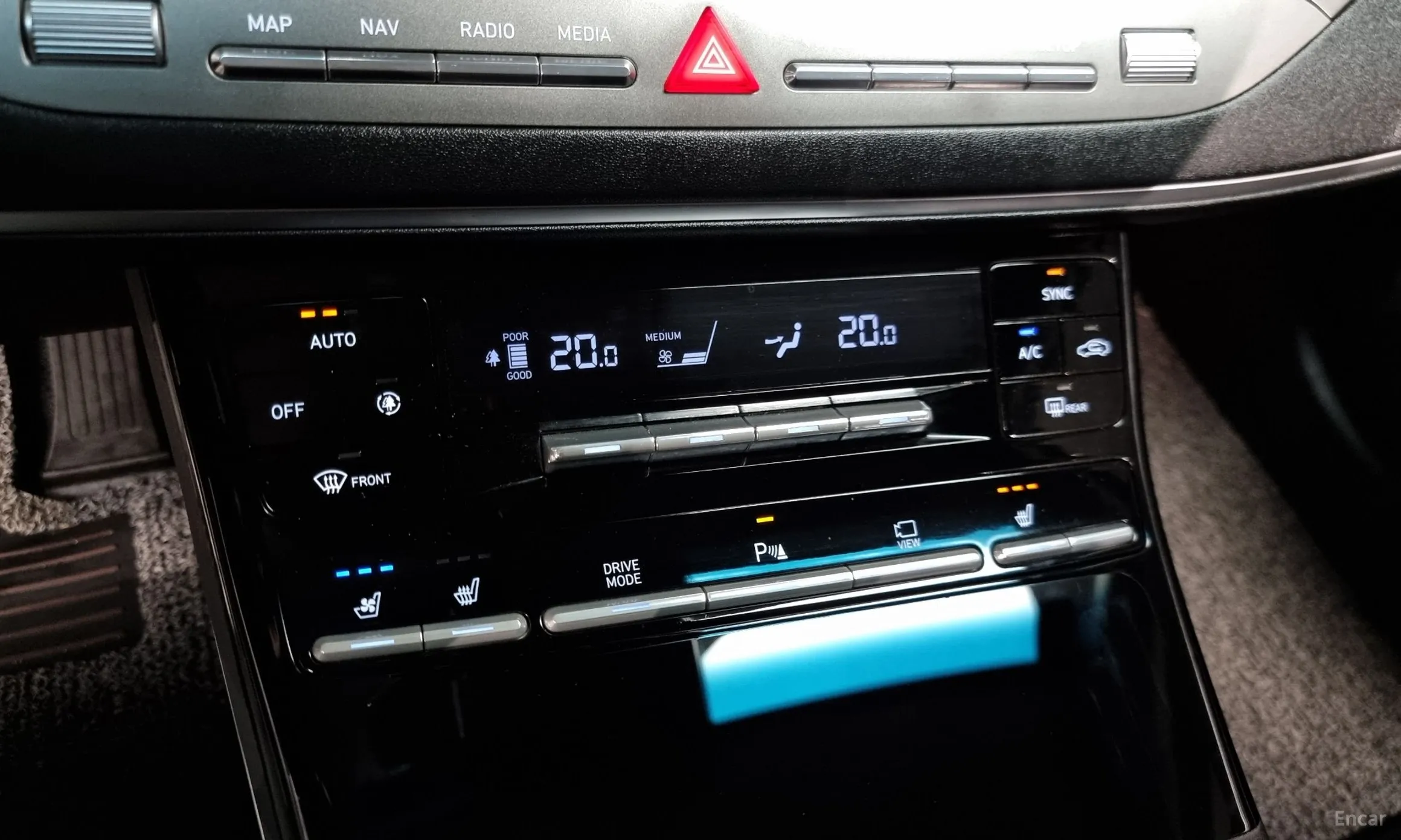 Hyundai Grandeur IG превью 15