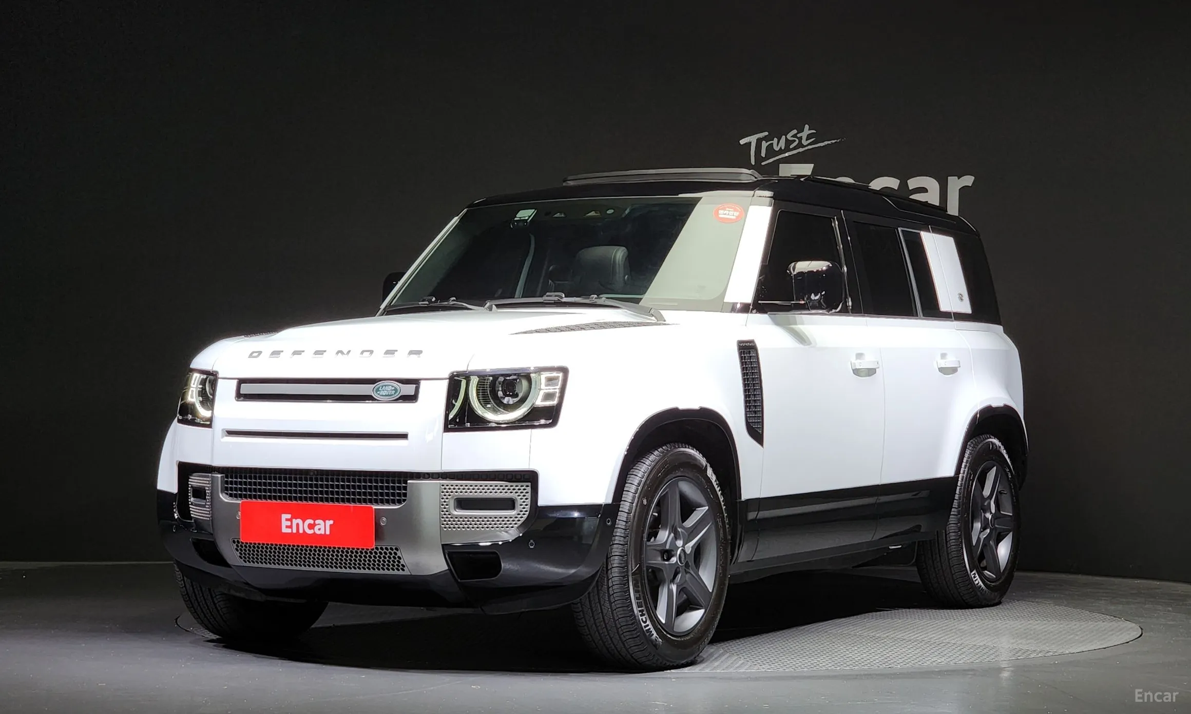 Land Rover Defender (L663)