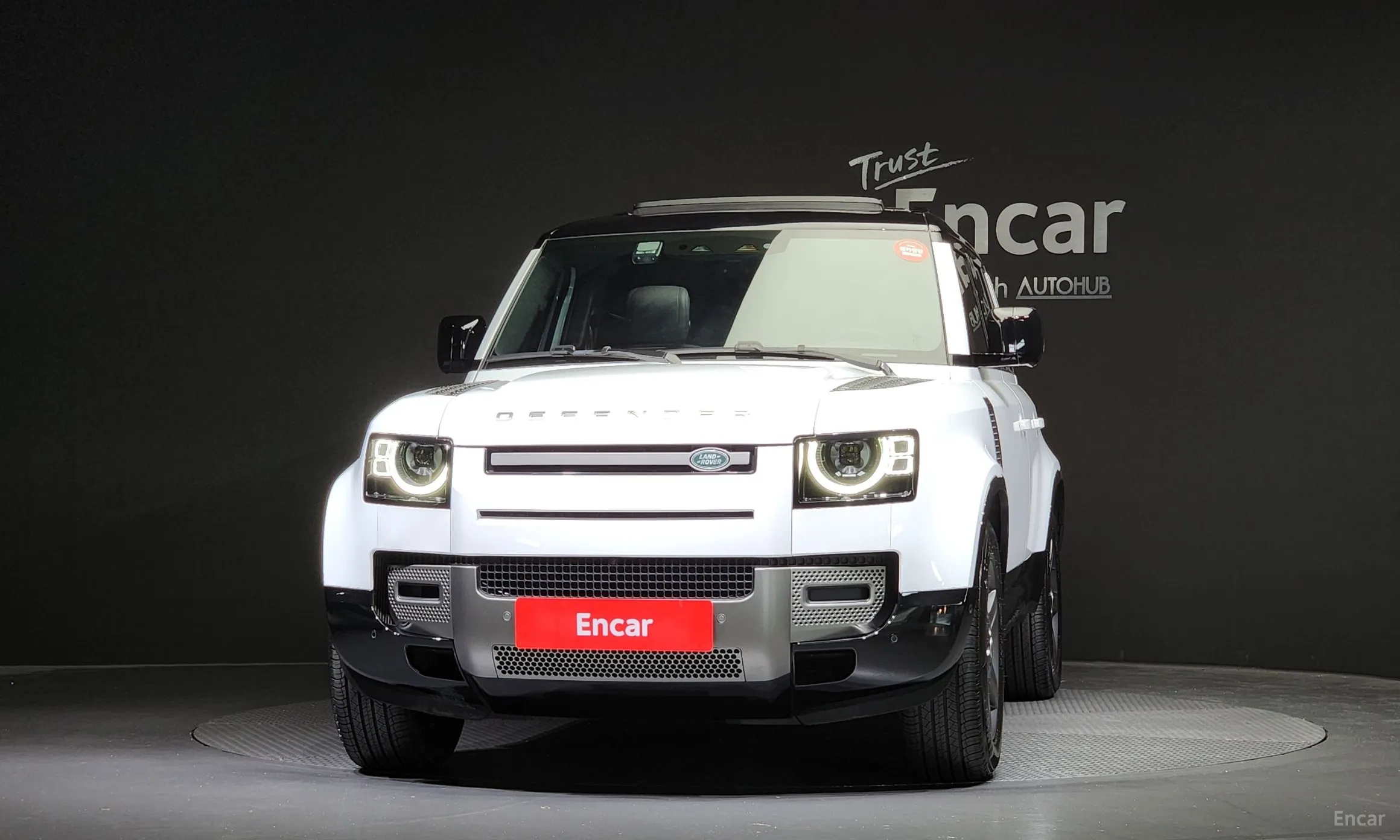 Land Rover Defender (L663)
