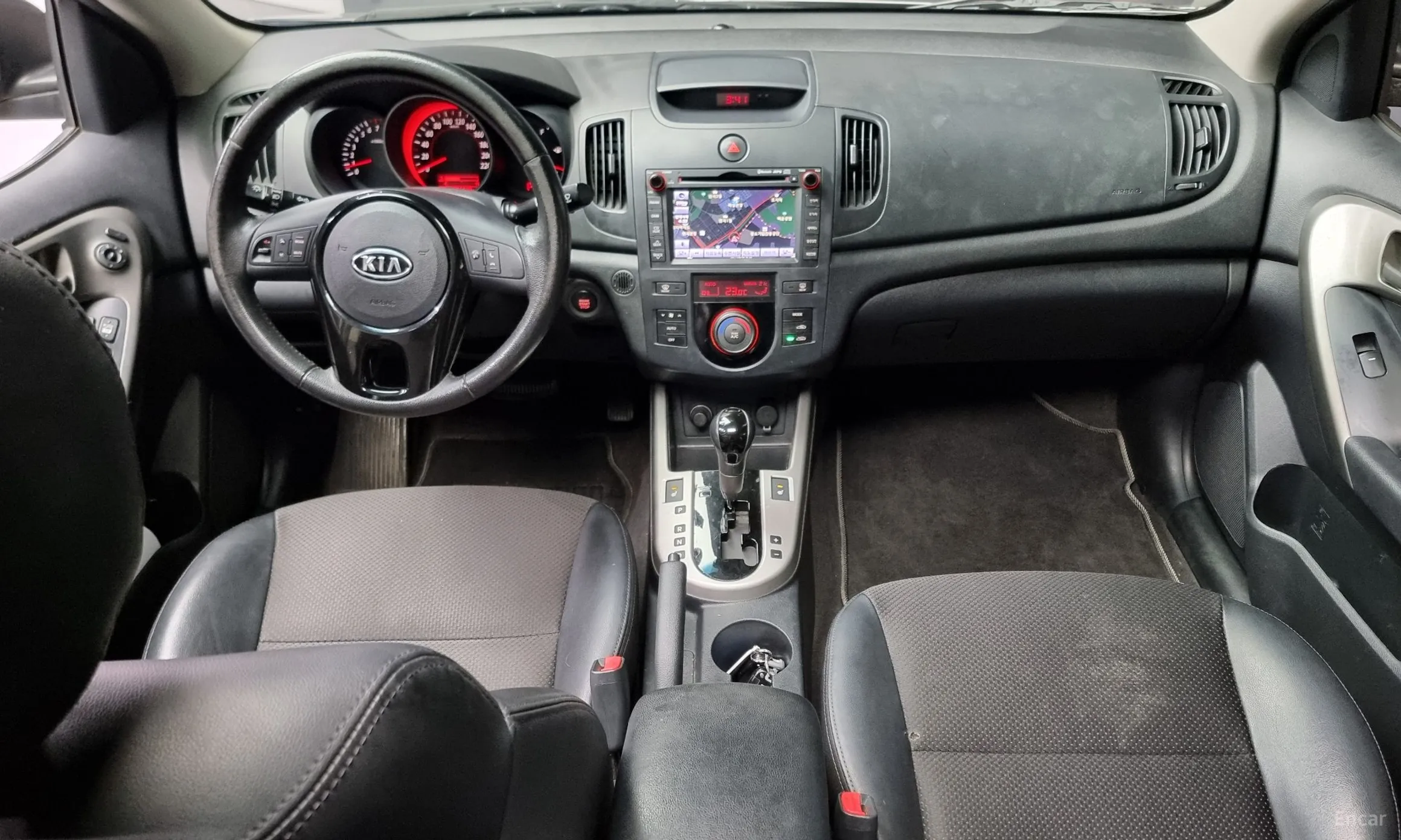 Kia Forte превью 4