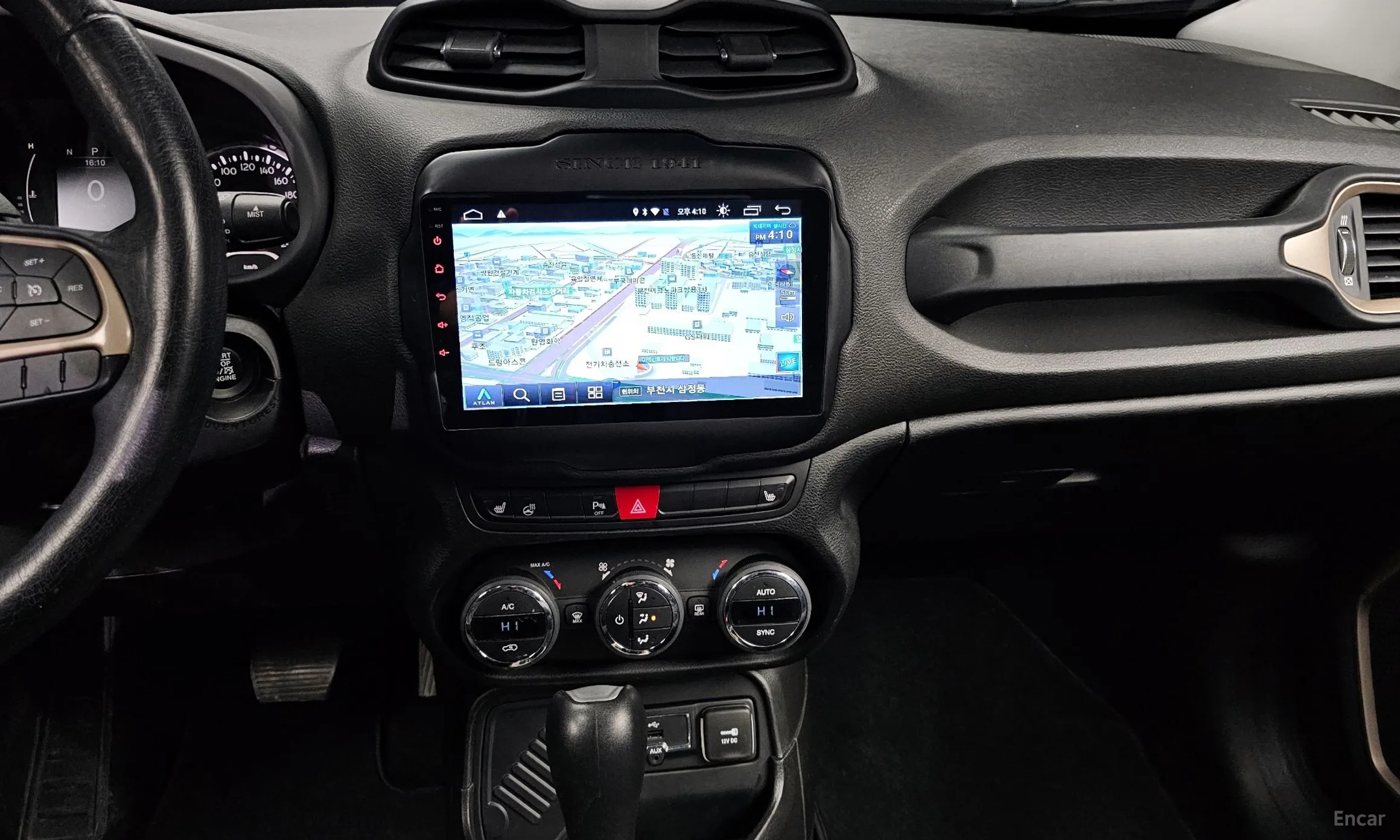 Jeep Renegade превью 14