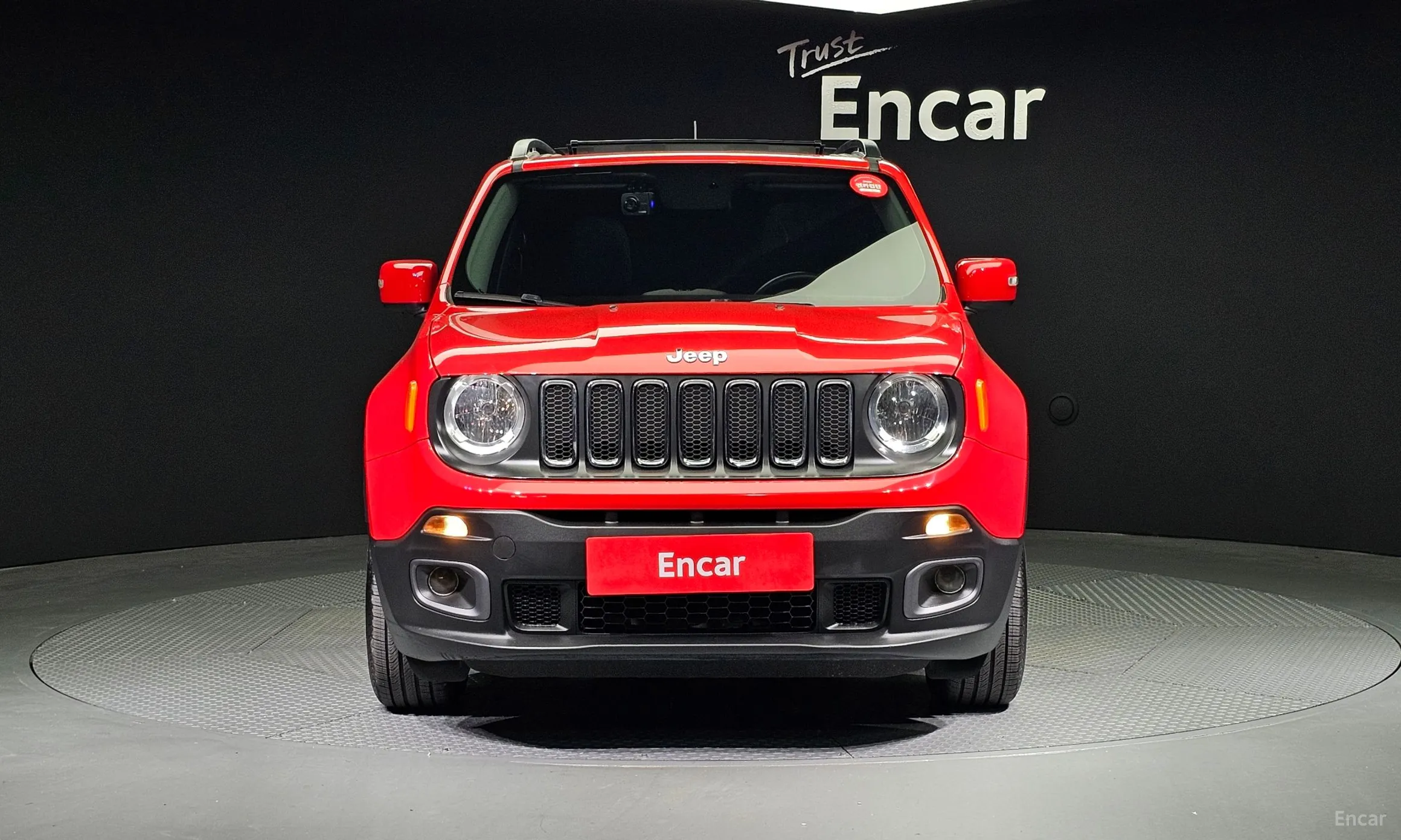 Jeep Renegade превью 3