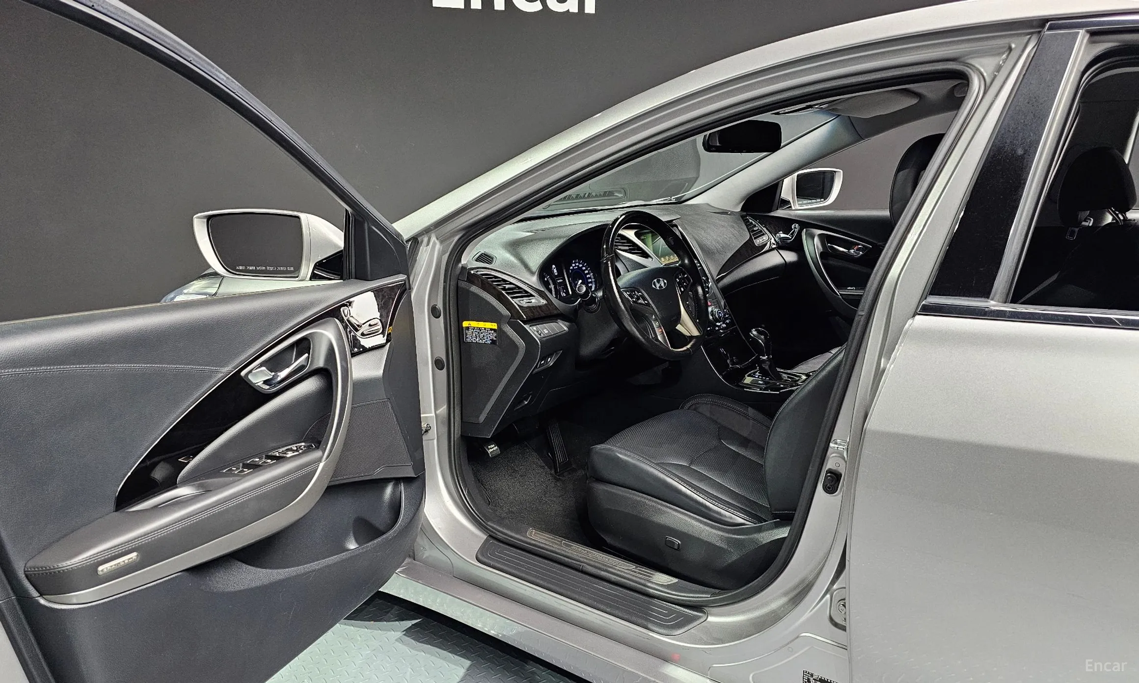 Hyundai Grandeur HG превью 11