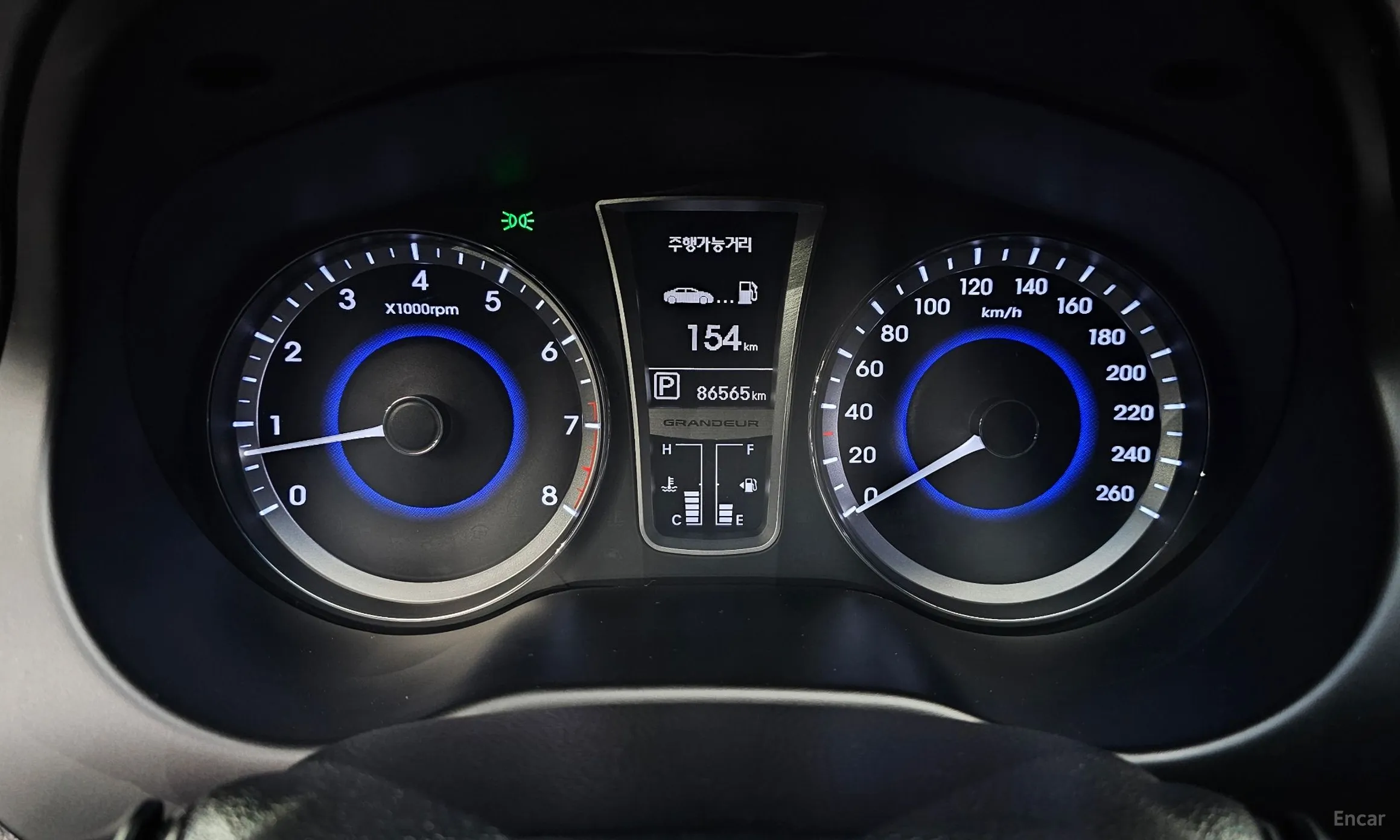 Hyundai Grandeur HG превью 8