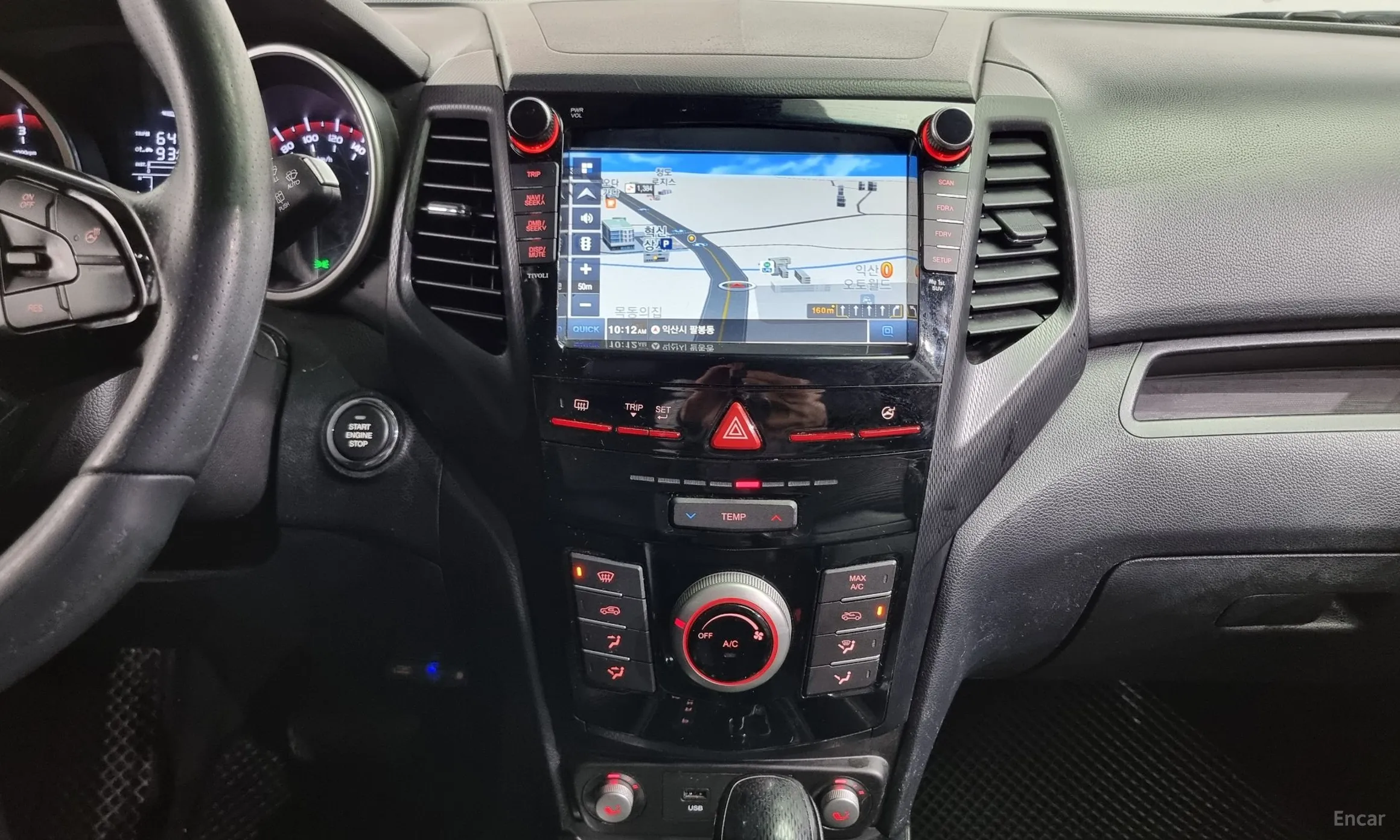 KG Mobility (SsangYong) Tivoli Air превью 14