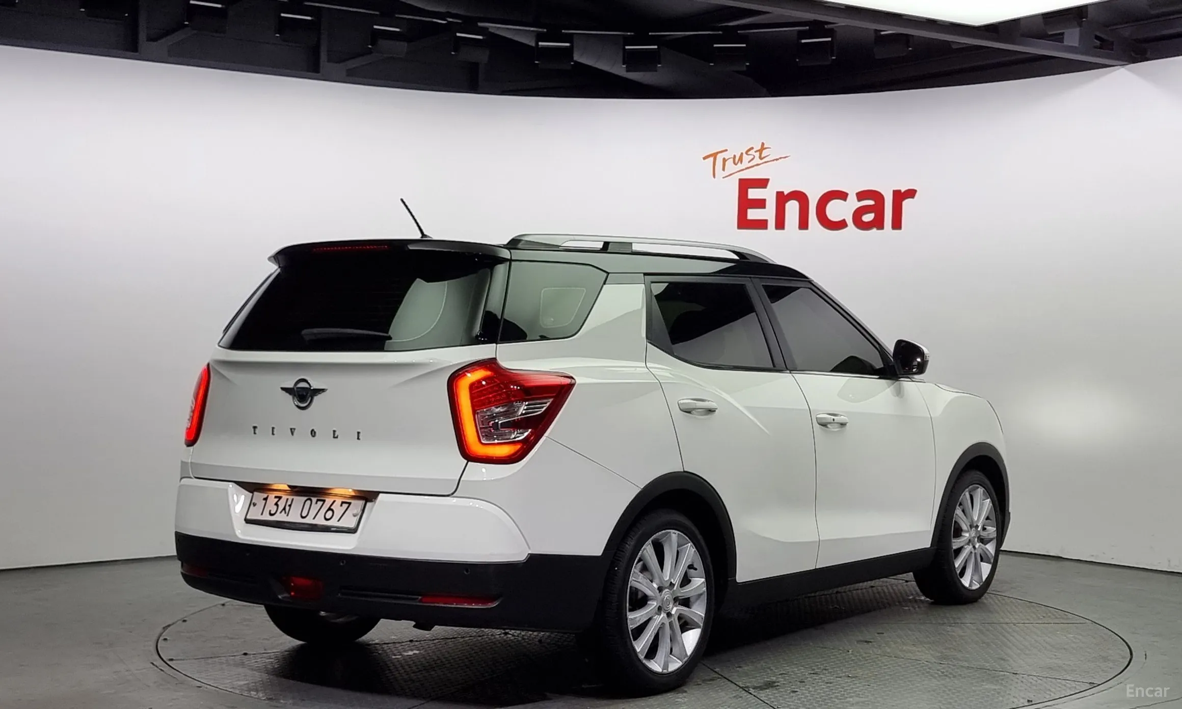 KG Mobility (SsangYong) Tivoli Air превью 2