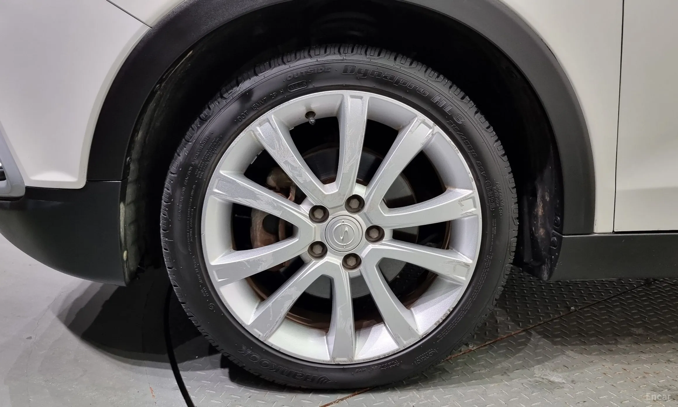 KG Mobility (SsangYong) Tivoli Air превью 5