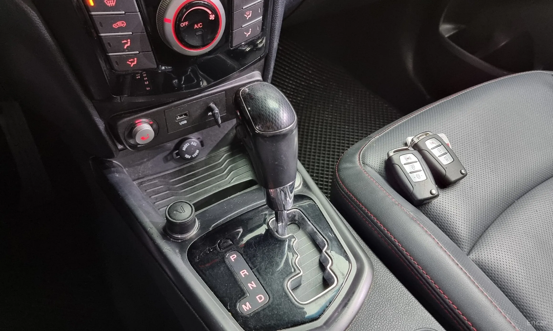 KG Mobility (SsangYong) Tivoli Air превью 9
