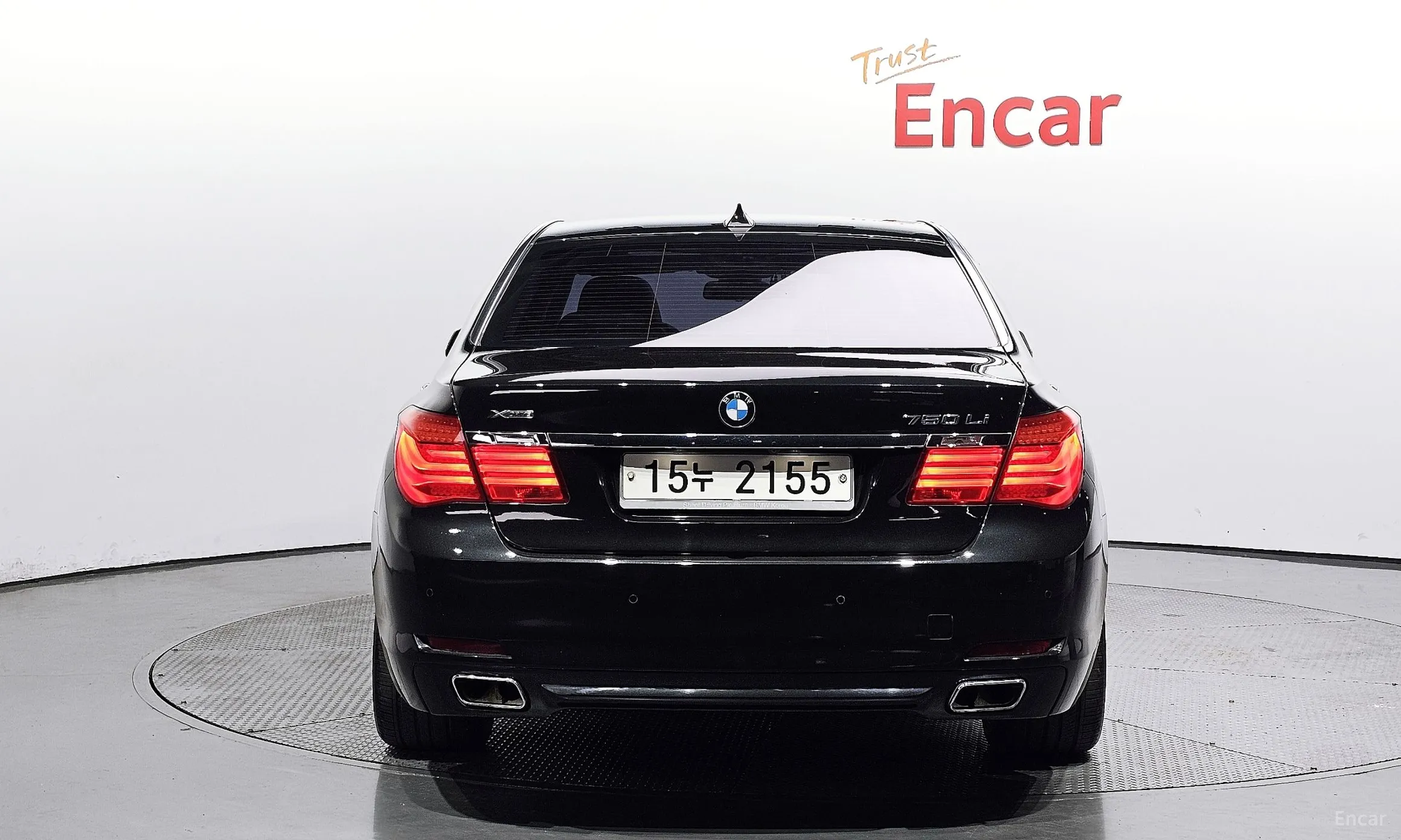 BMW 7 Series (F01) превью 3