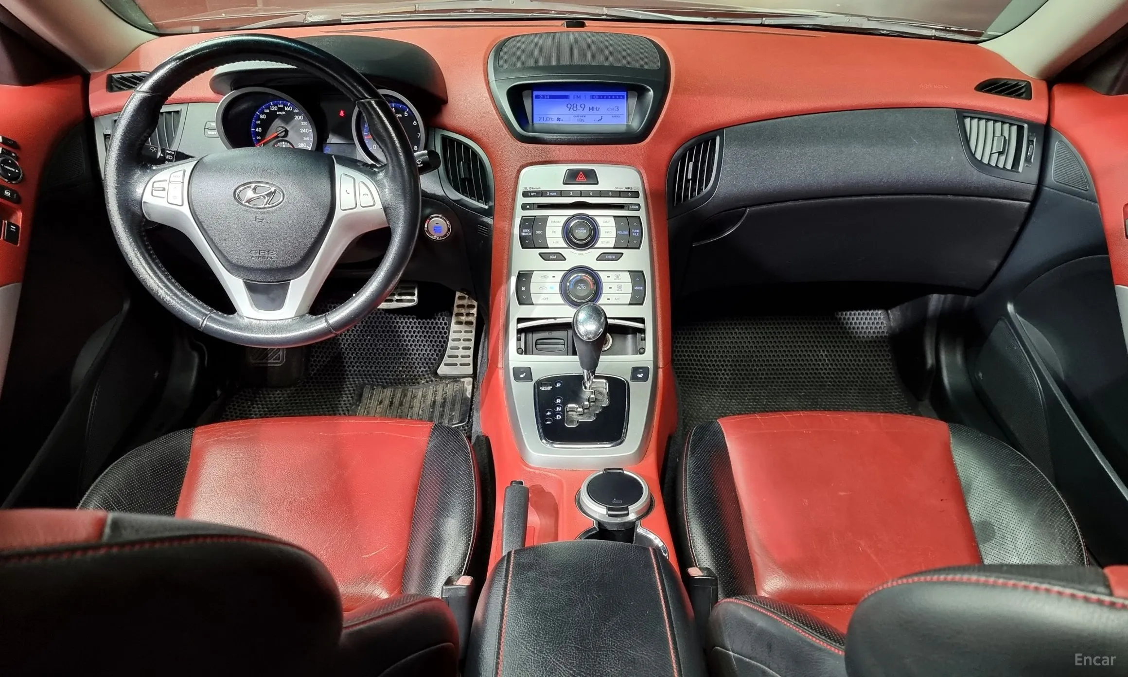 Hyundai Genesis Coupe превью 4