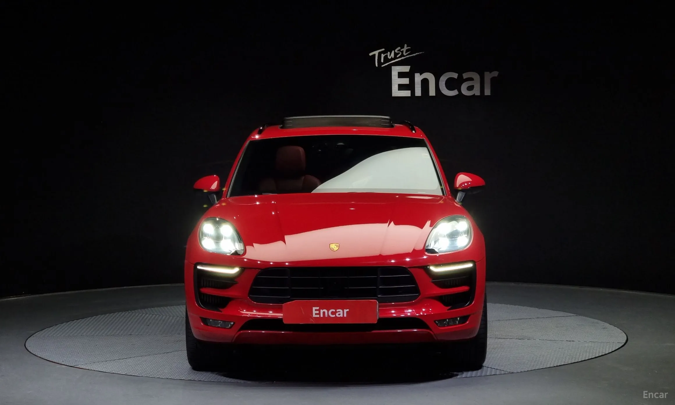 Porsche Macan превью 2