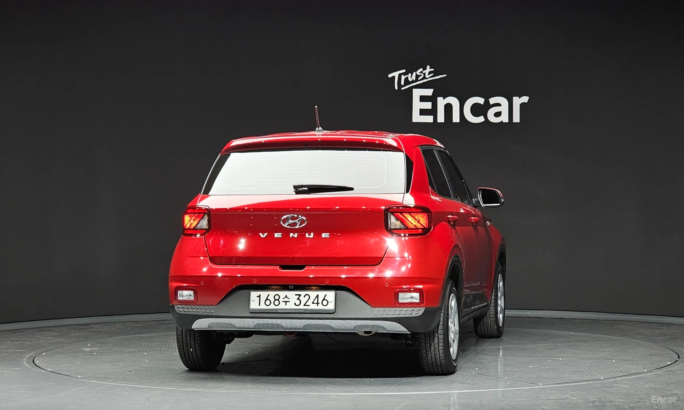Hyundai Venue превью 3
