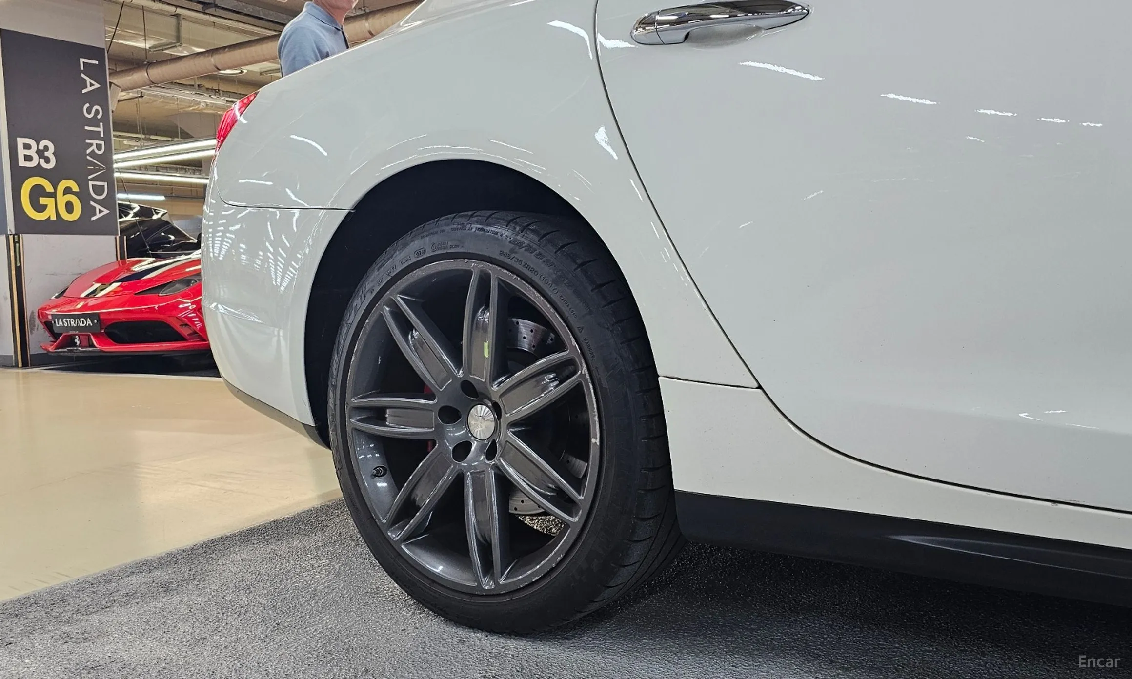 Maserati Quattroporte превью 18