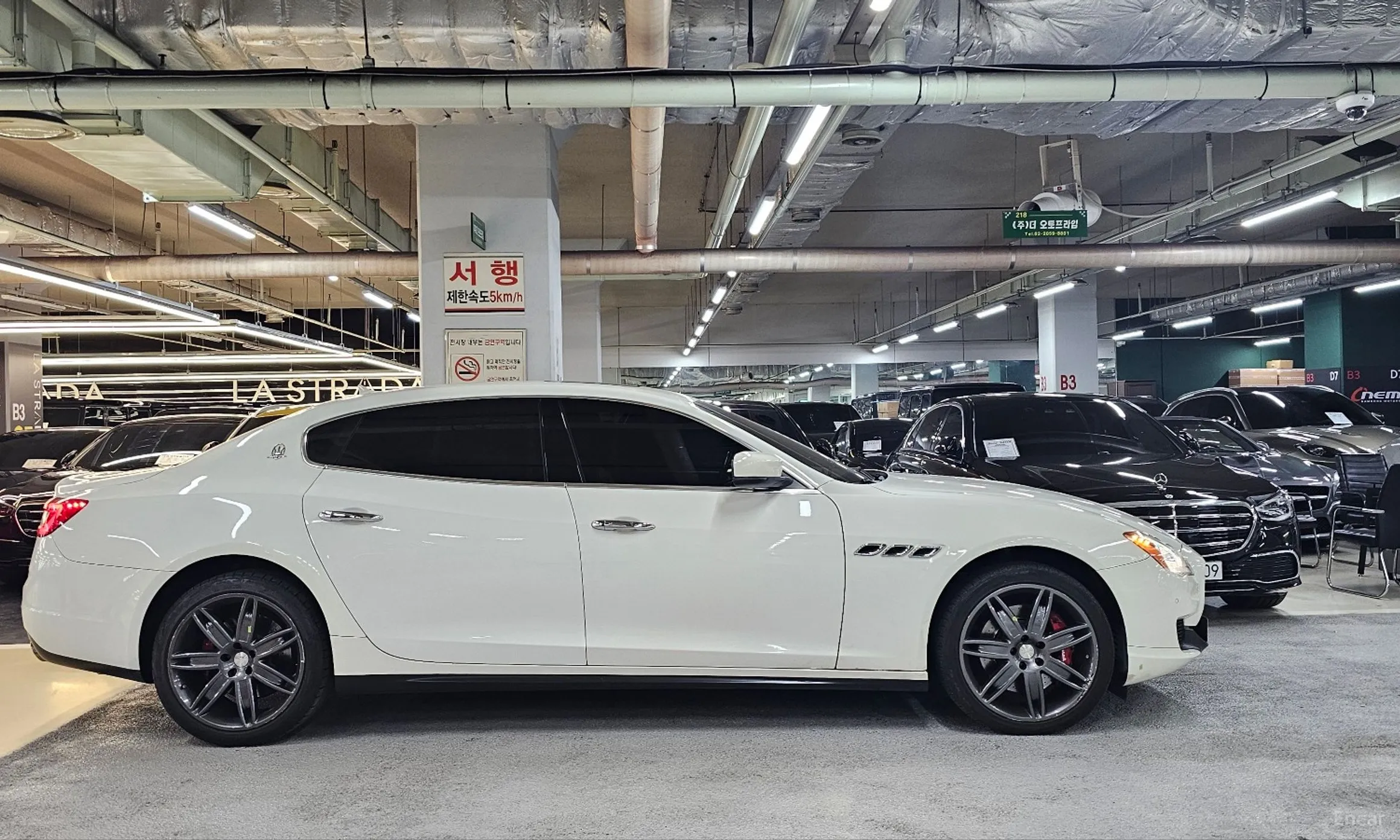 Maserati Quattroporte превью 6