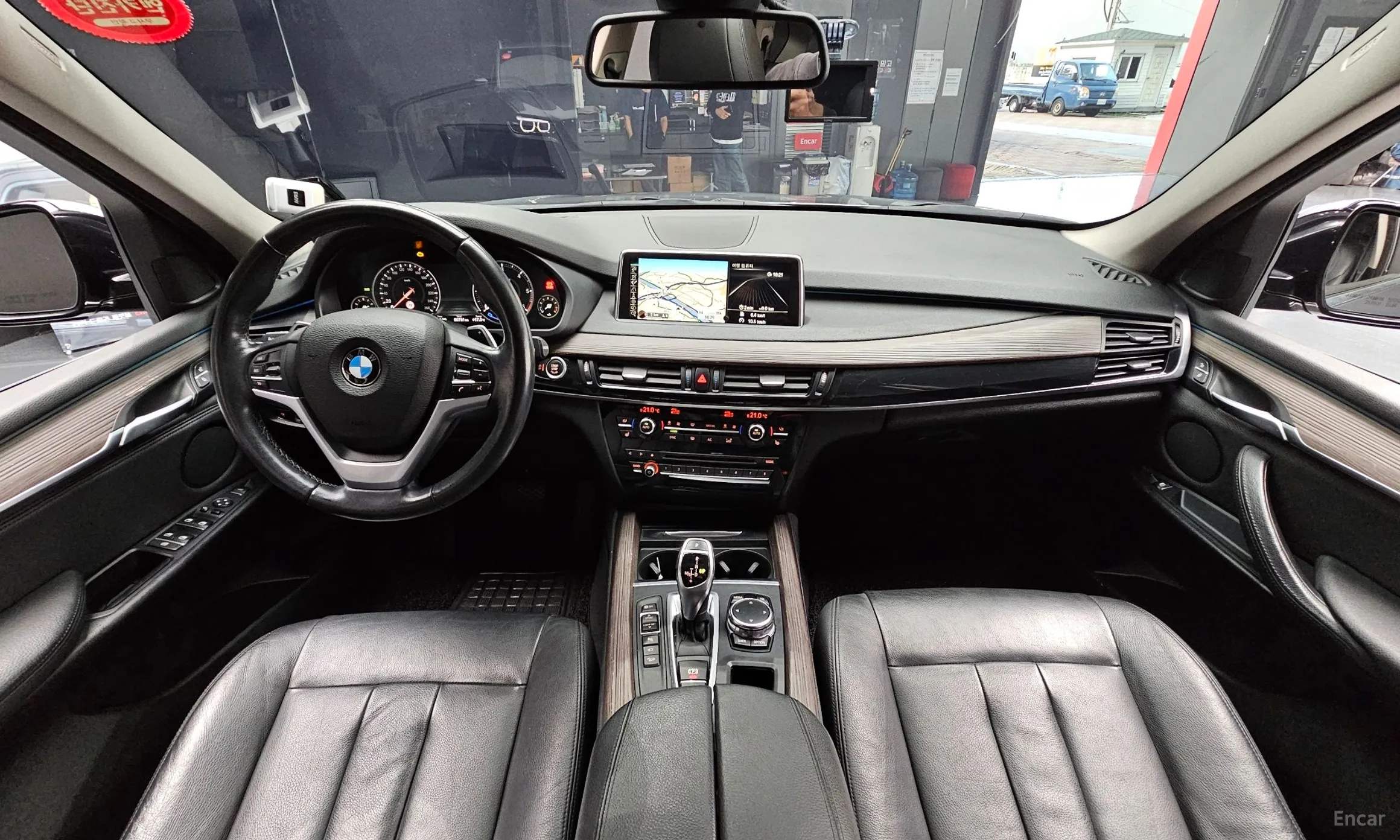 BMW X5 (F15) превью 4