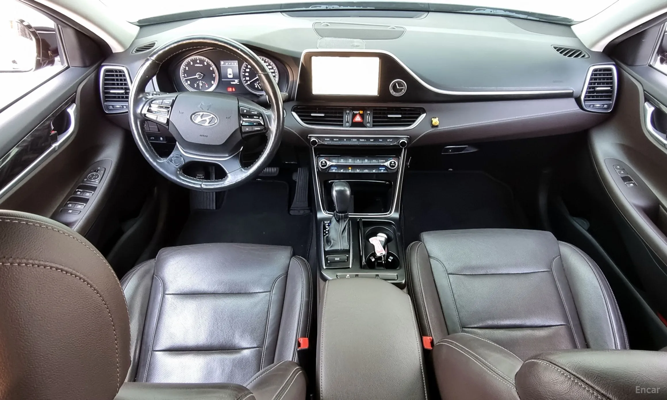 Hyundai Grandeur IG превью 4