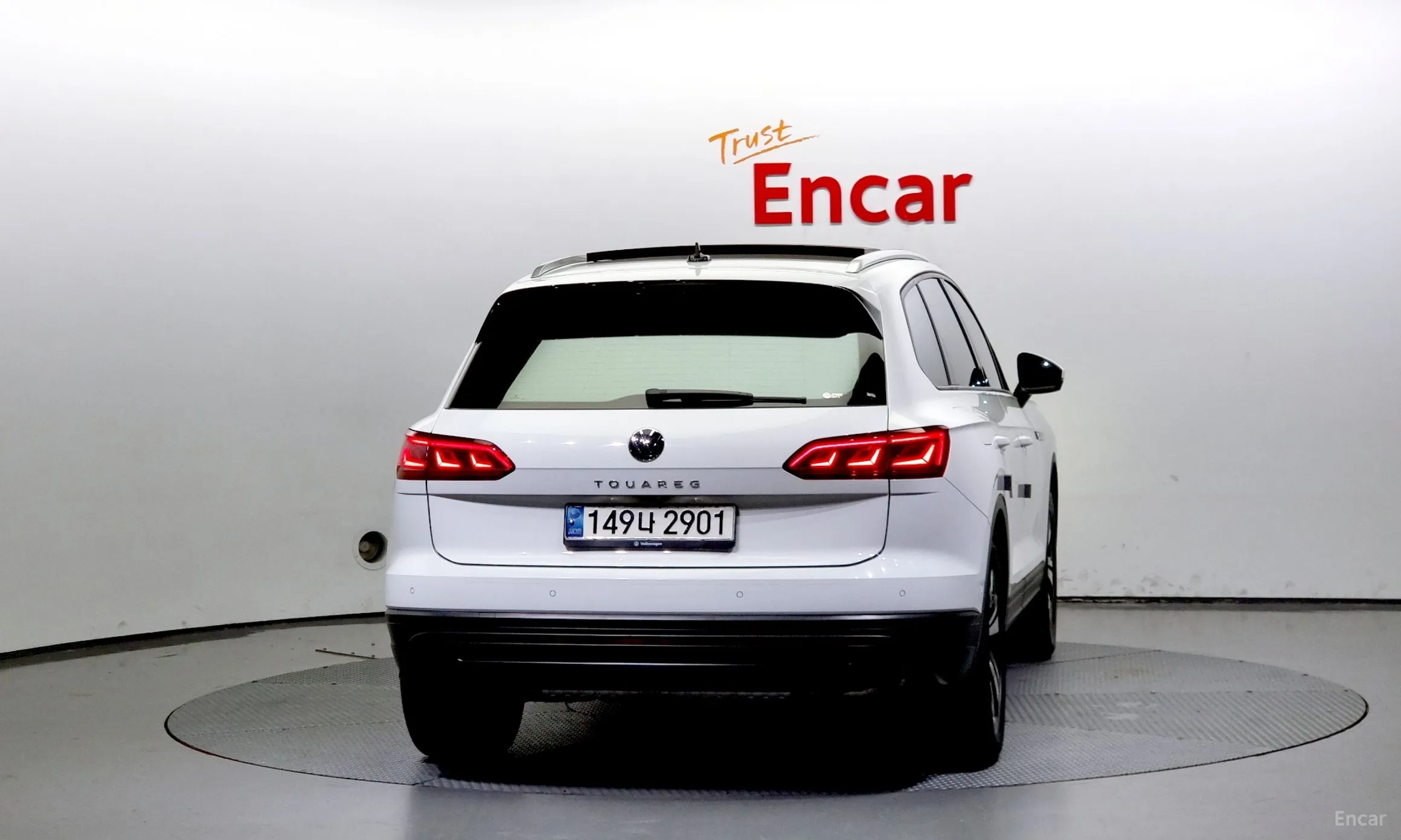 Volkswagen Touareg 3rd Generation превью 3