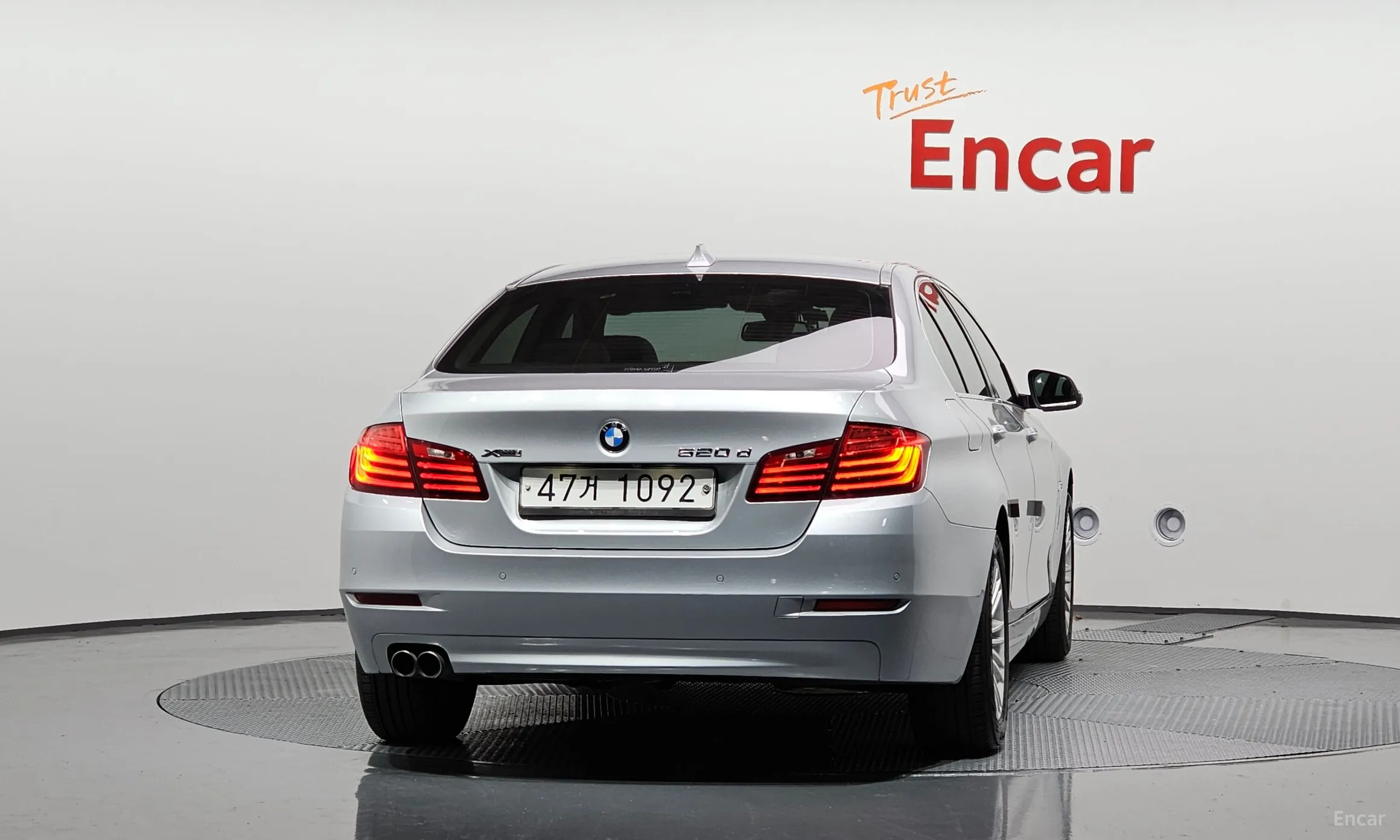 BMW 5 Series (F10) превью 3