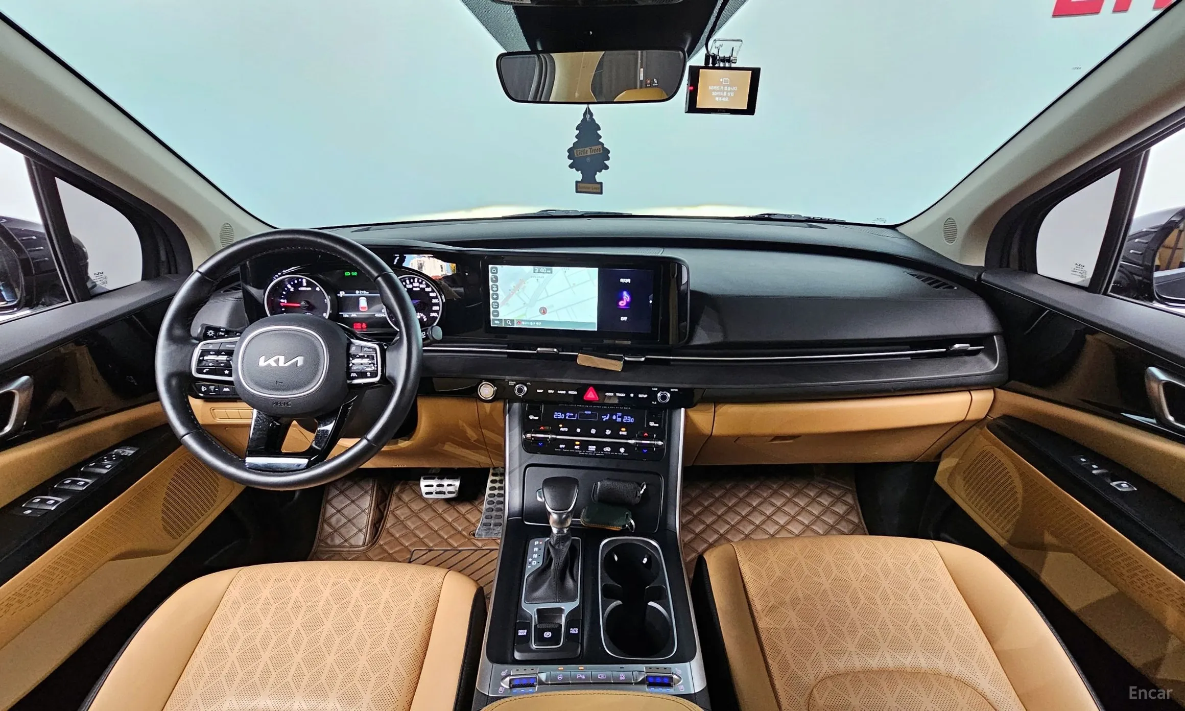 Kia Carnival Gen 4 превью 4