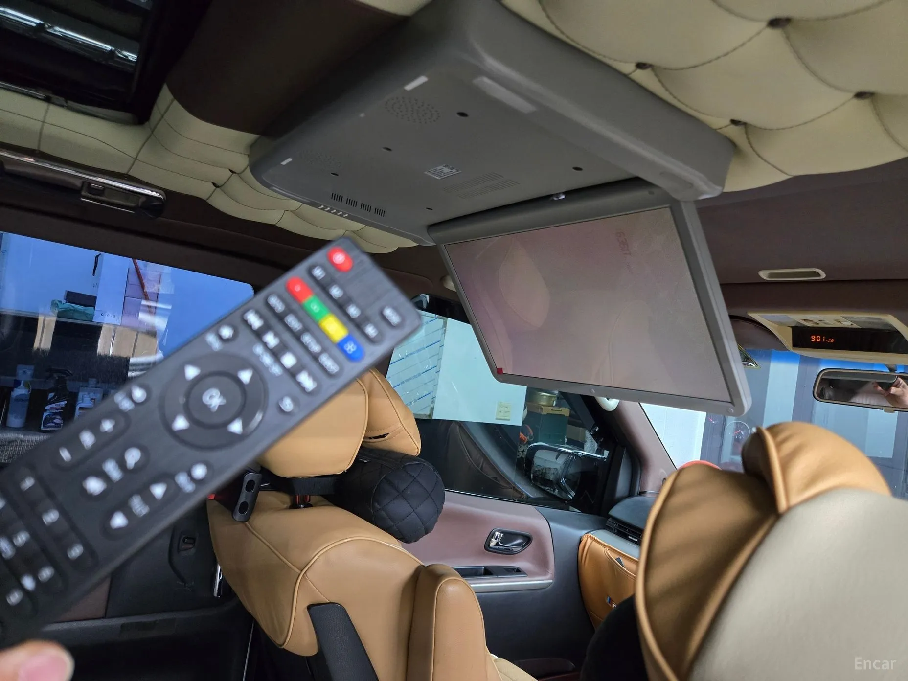 Nissan Elgrand превью 20