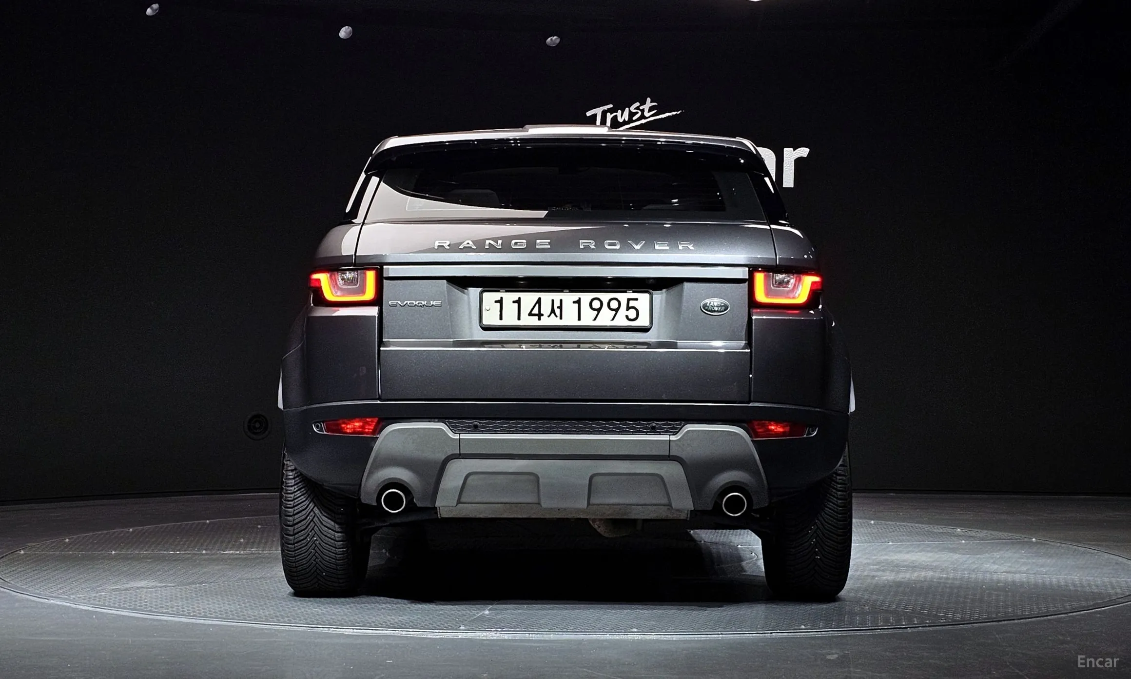 Land Rover Range Rover Evoque превью 3