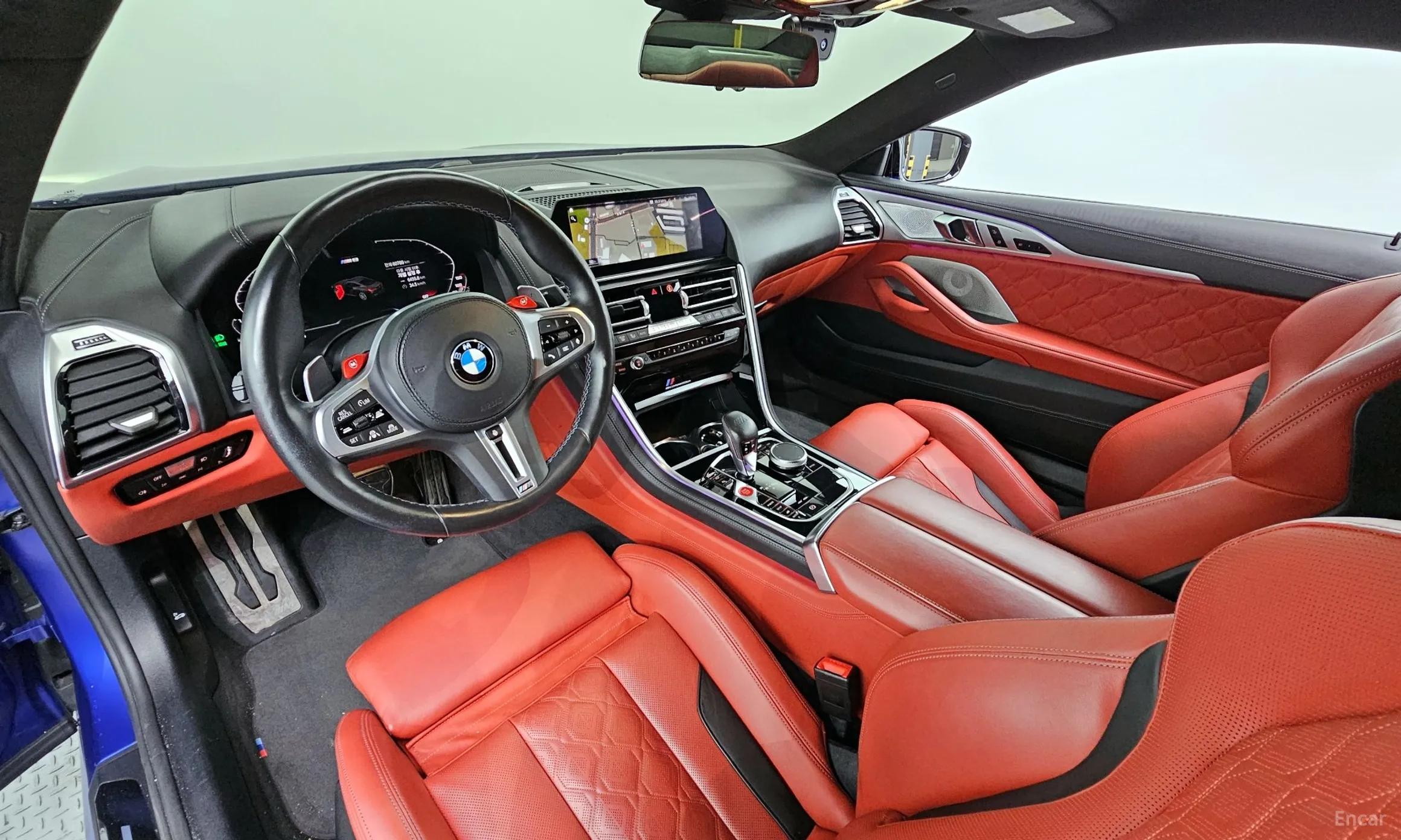BMW M8 (G15) превью 4