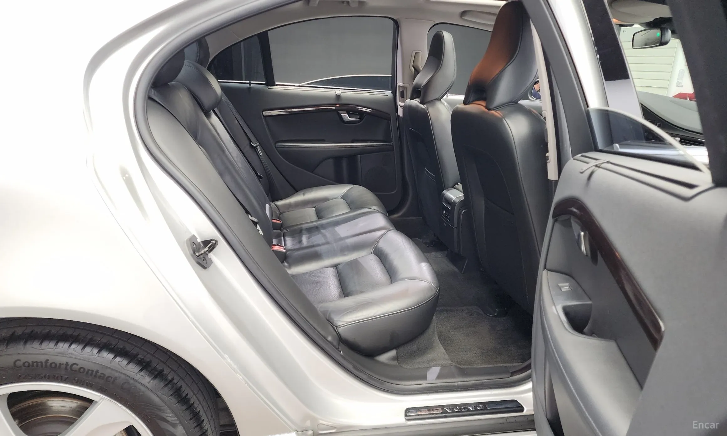 Volvo S80 превью 12