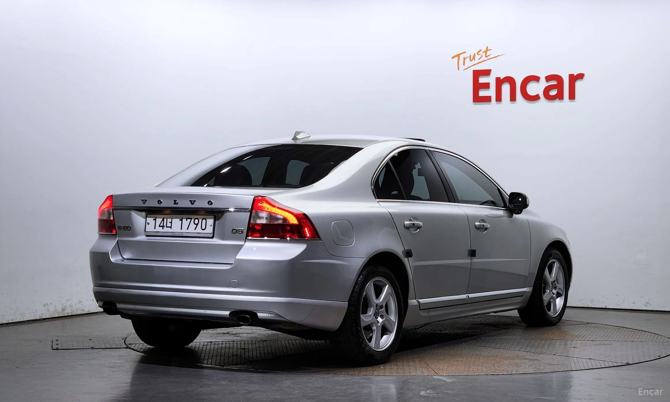 Volvo S80