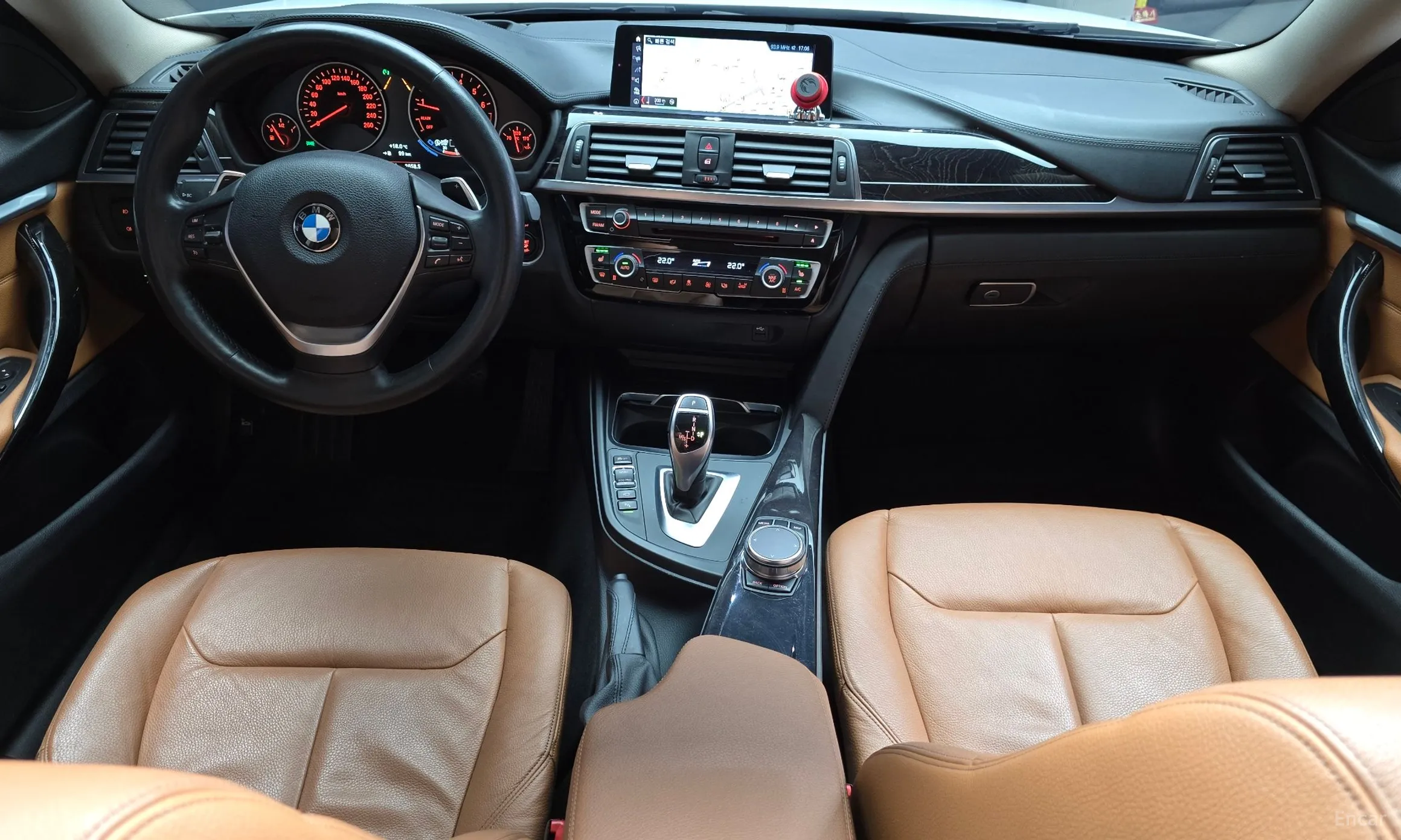 BMW Series 4 (F32) превью 4