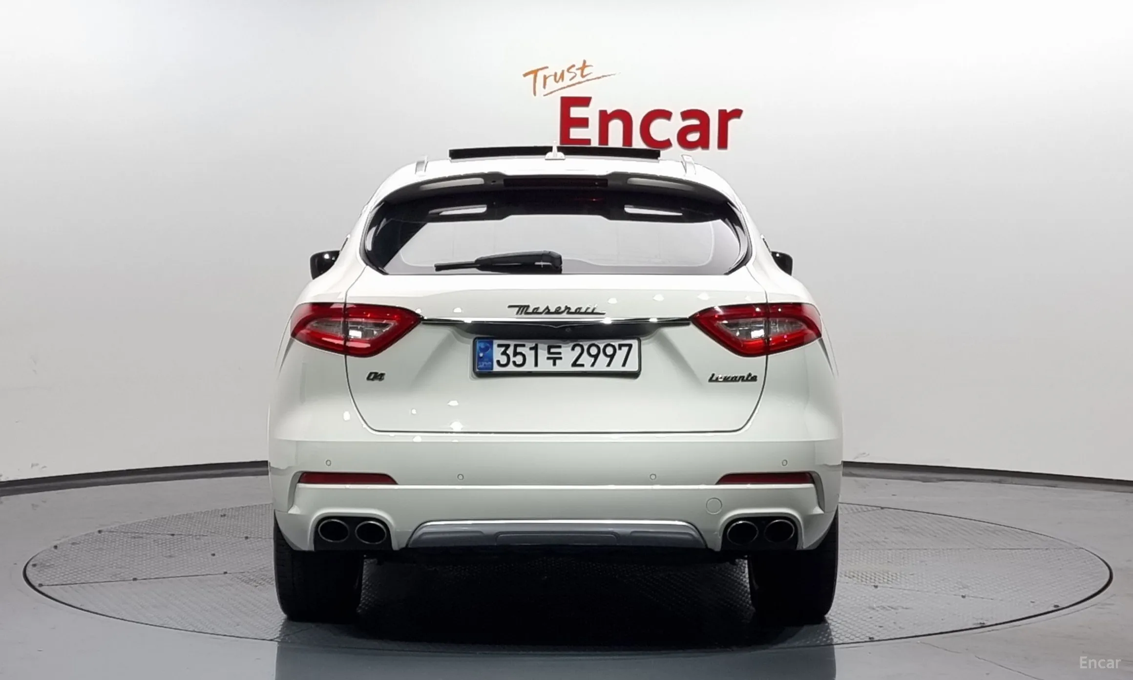 Maserati Levante превью 4