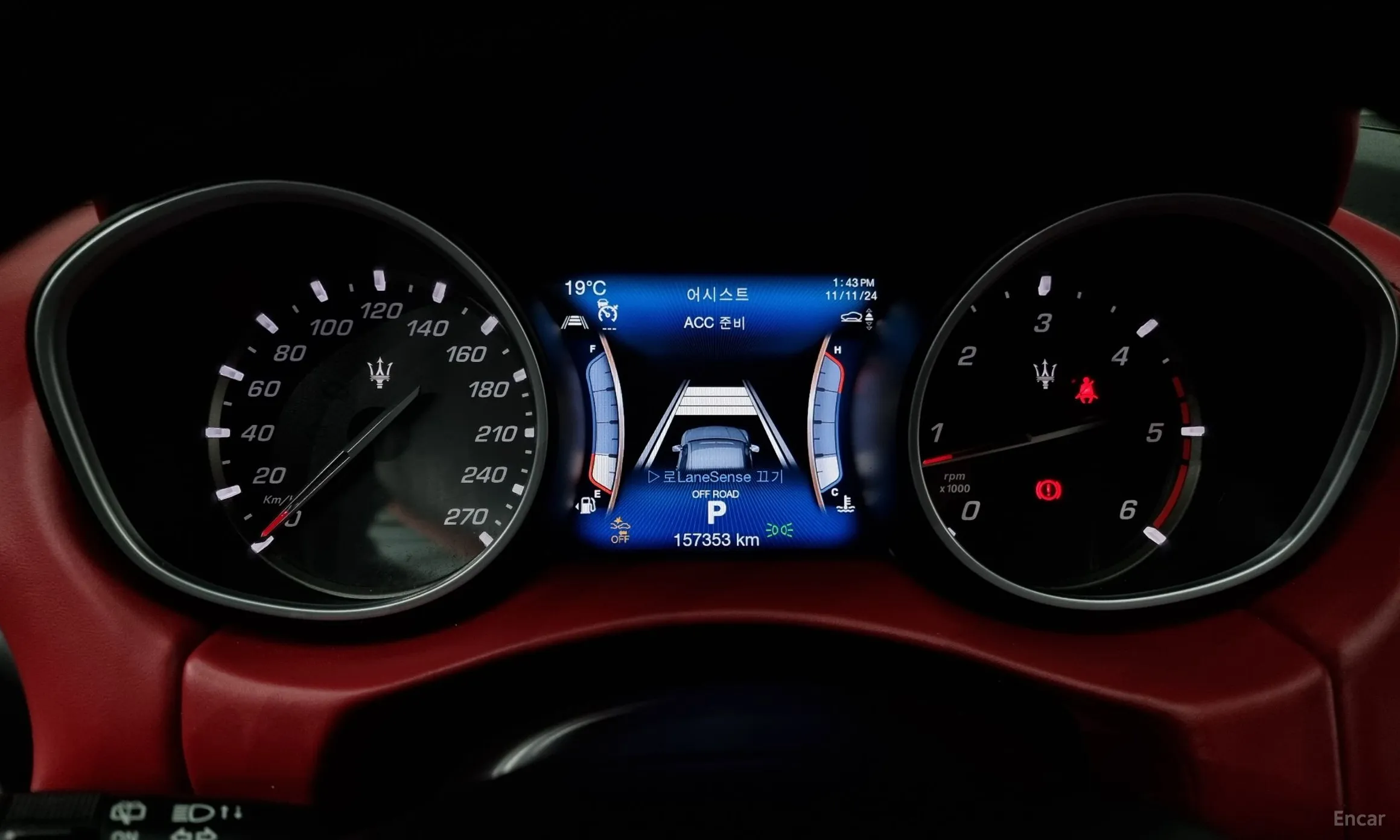 Maserati Levante превью 8