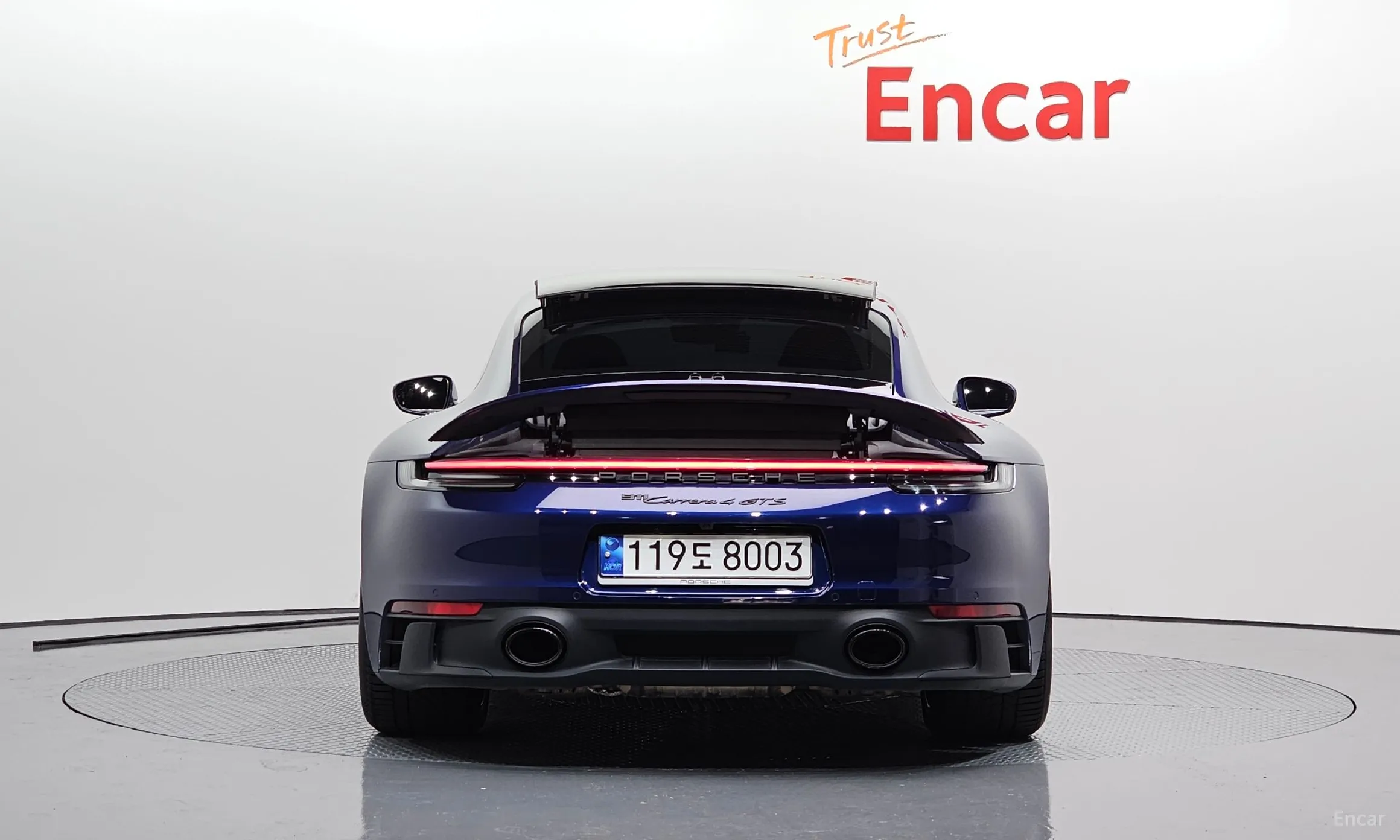 Porsche 911 (992) превью 3