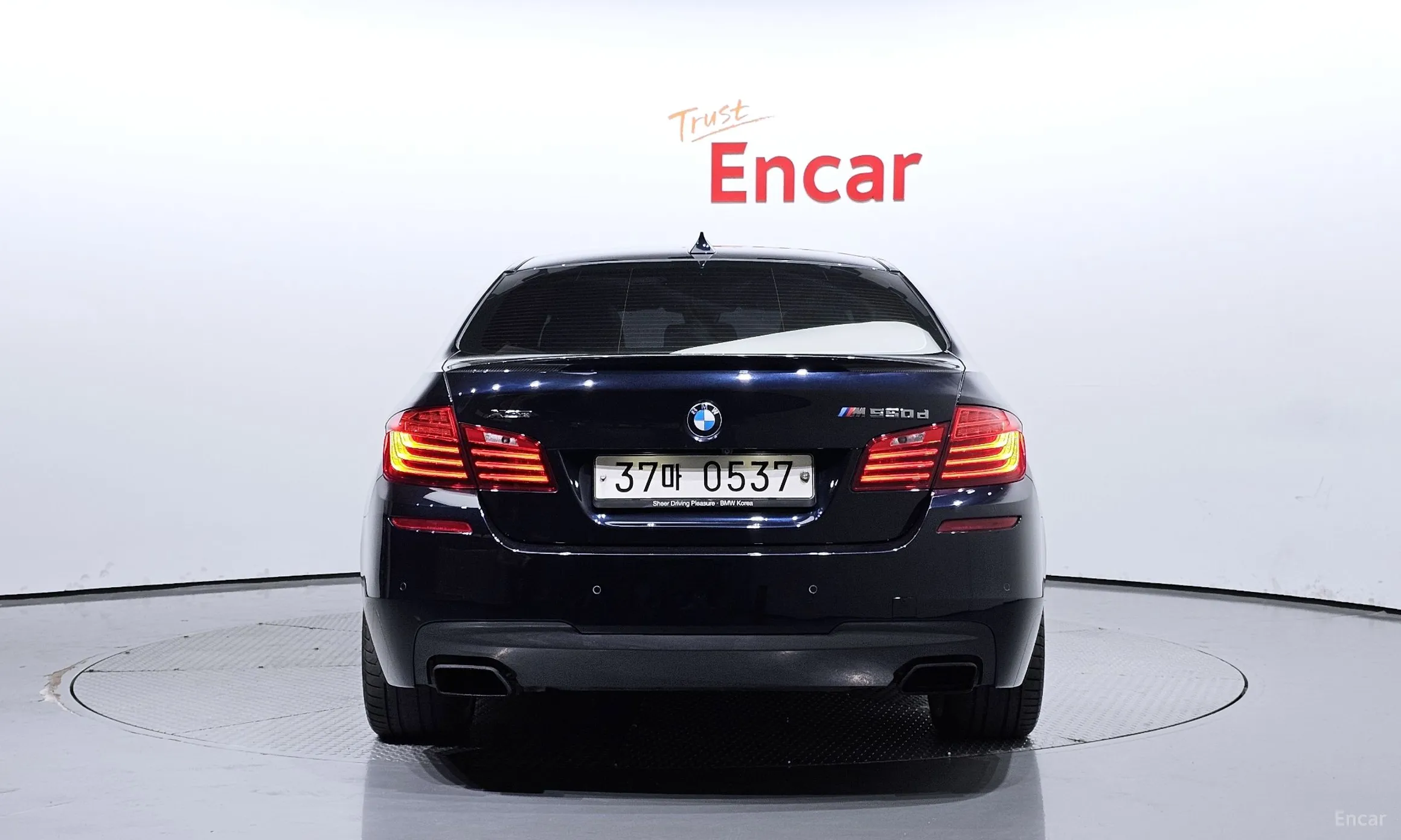 BMW 5 Series (F10) превью 3