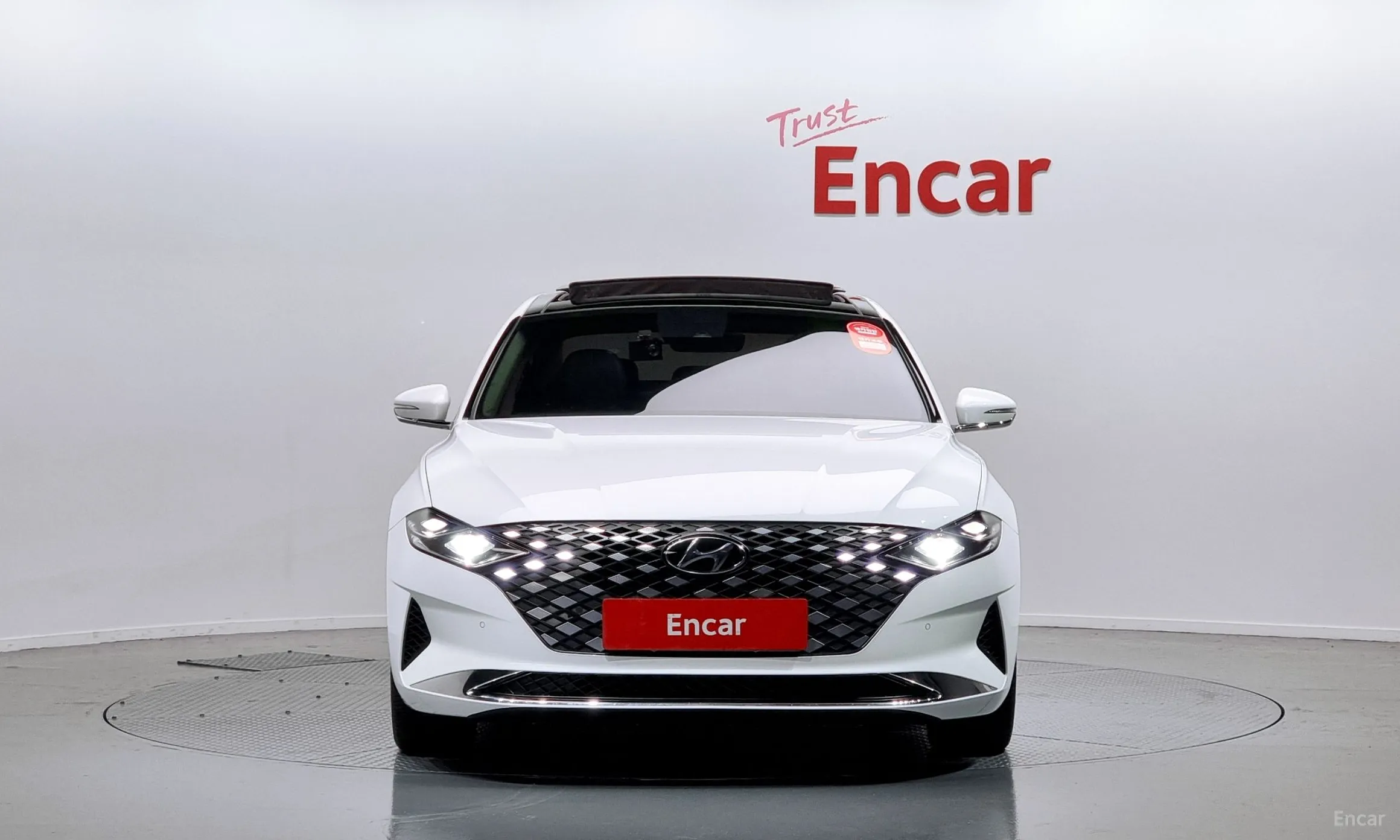 Hyundai Grandeur IG превью 2