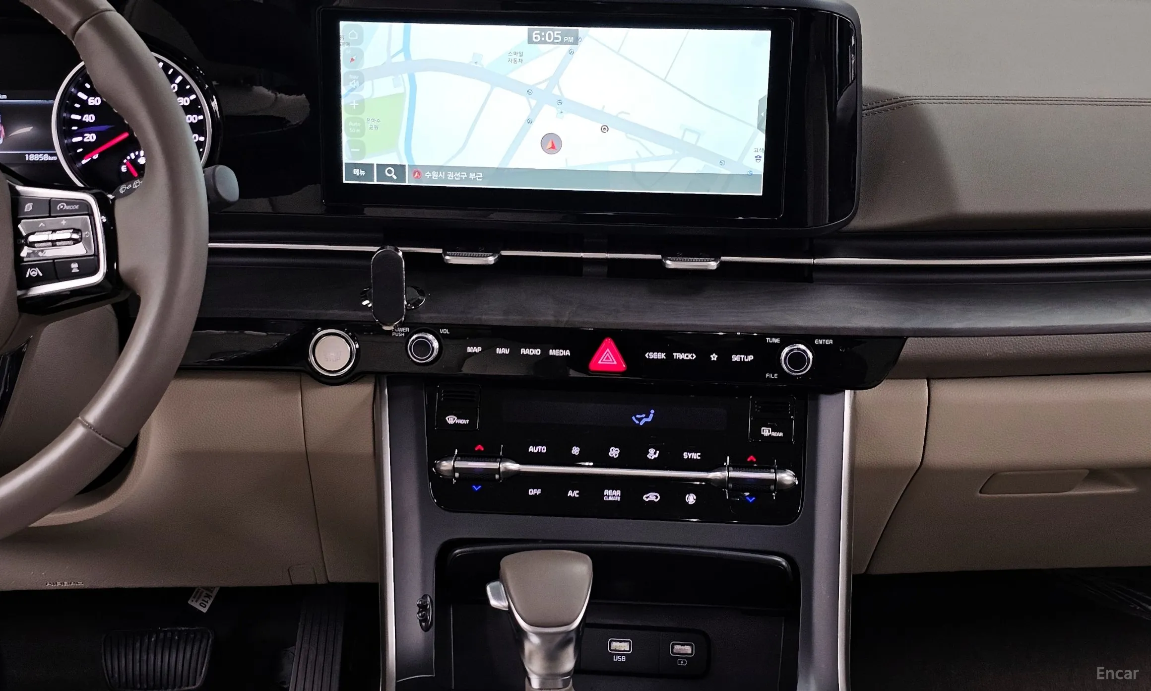 Kia Carnival Gen 4 превью 14